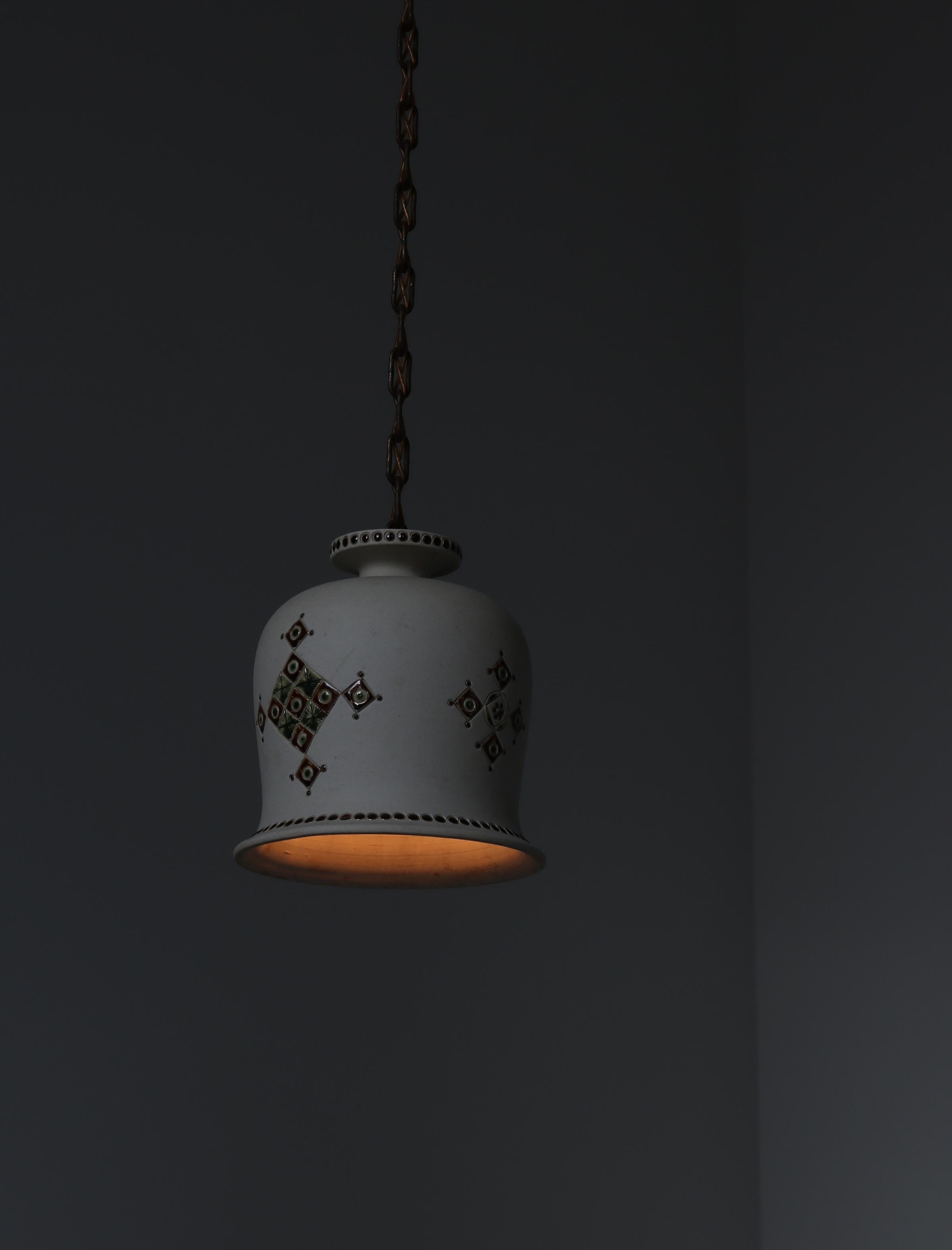 Charming and unique stoneware pendant lamp by Danish studio 