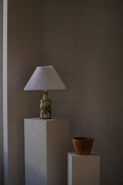 Dänische moderne Steingut-Tischlampe in erdigen Farben, Dänemark, 1960er Jahre
