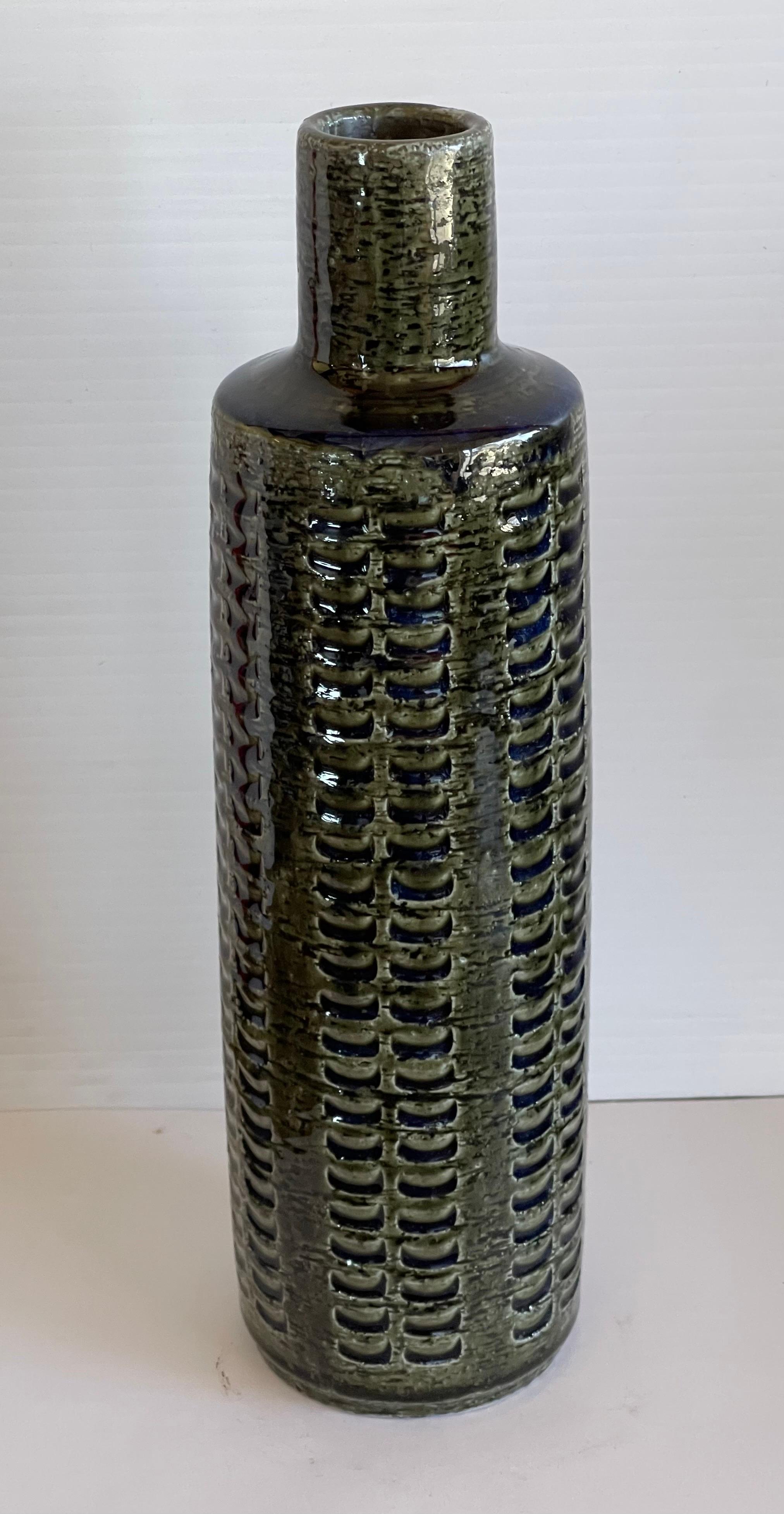 Danish Modern Stoneware Vase by Per and Annelise Linnemann Schmidt / Palshus For Sale 3