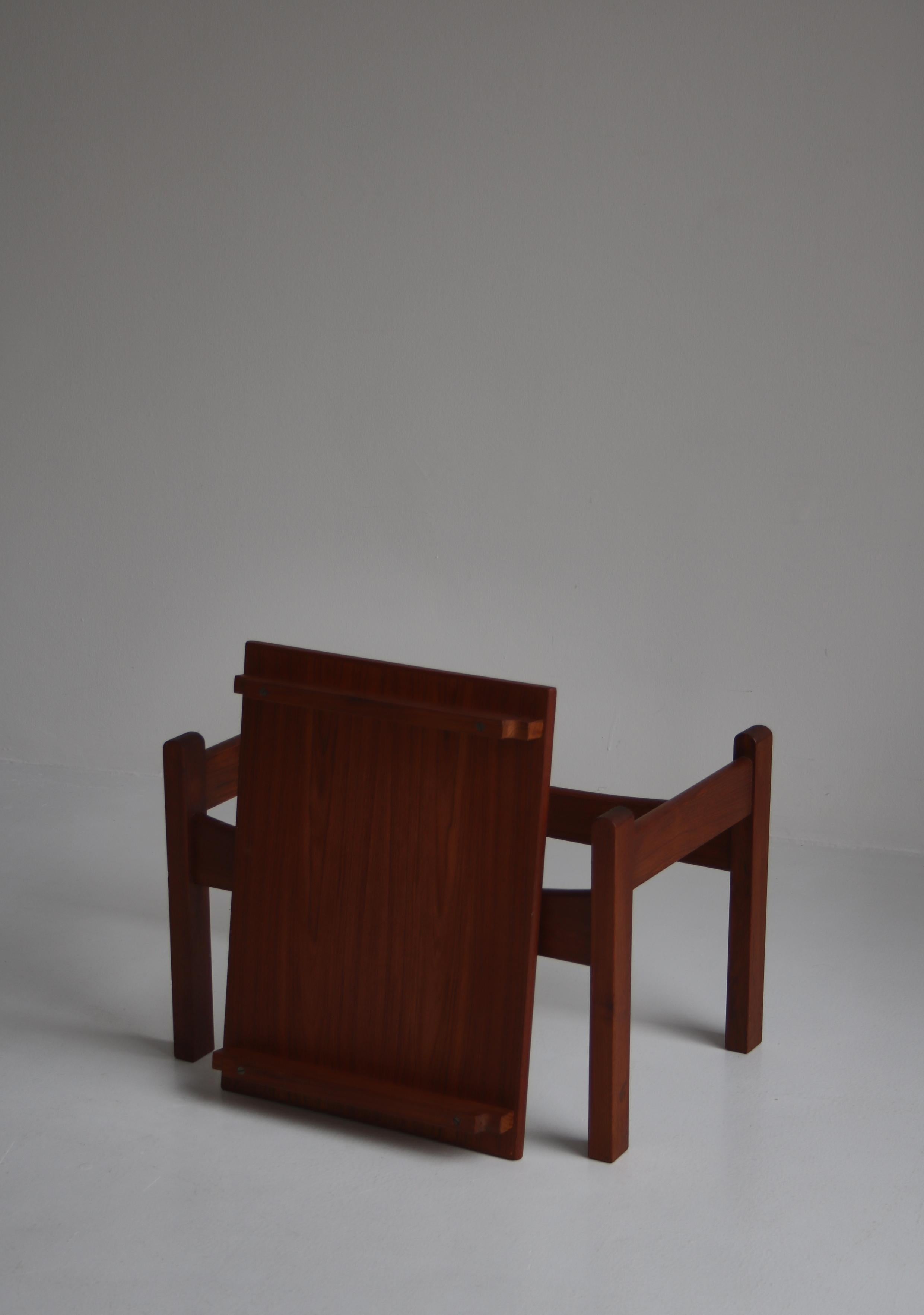 Tabouret/table d'appoint danois moderne en bois de teck et cuir noir, années 1960 en vente 8