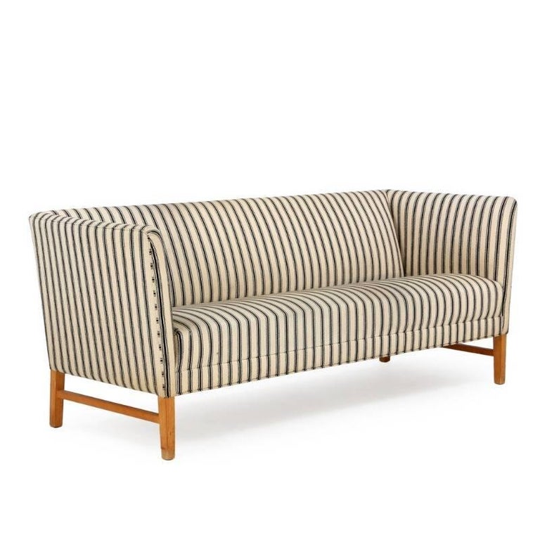 Danish Modern Striped Sofa At 1stdibs Clic Danish Modern Sofa In Original Off White And Black Striped Fabric With Beech Frame