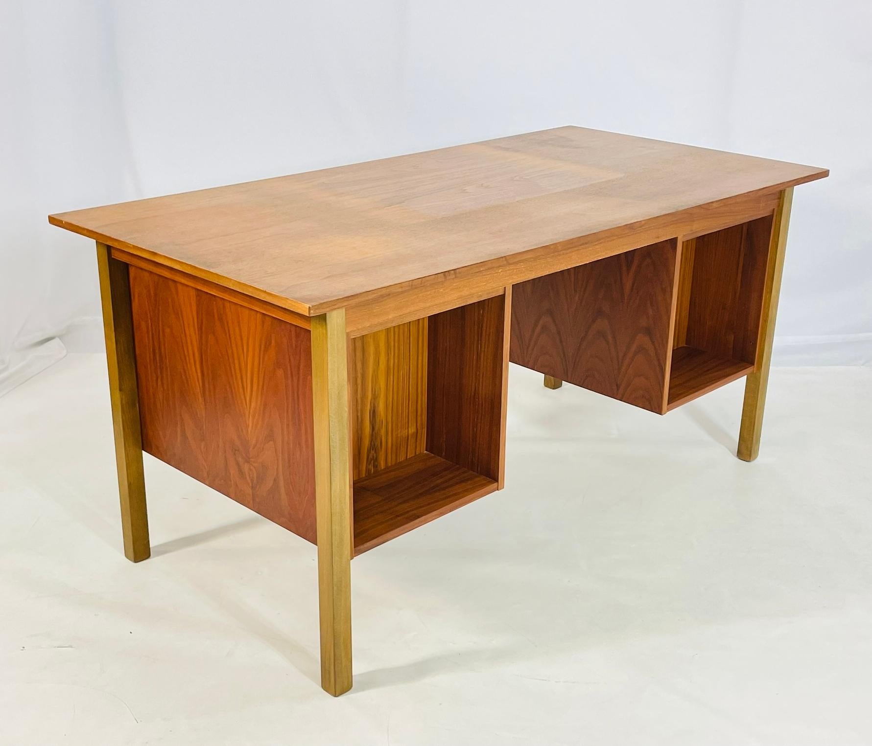 Danish Modern Style Five-Drawer Teak Partners Desk With Built-In Bookshelf In Good Condition For Sale In Los Angeles, CA
