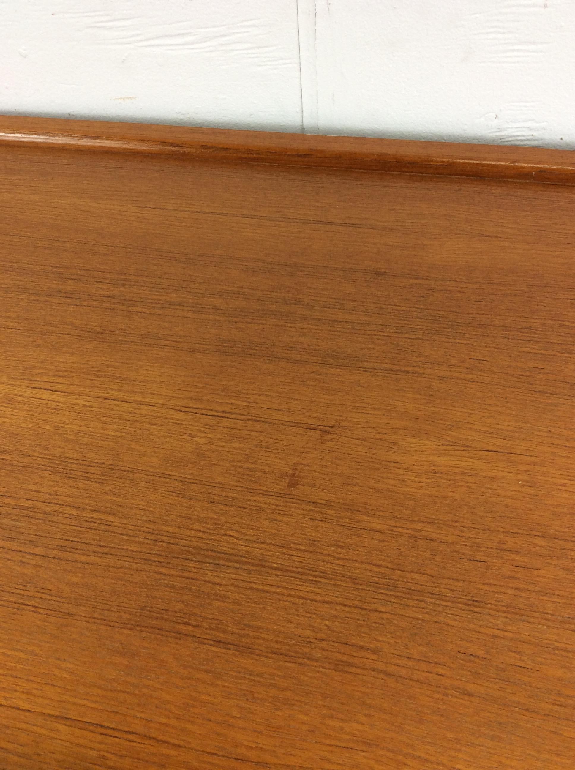 Dänische Modern Style Teak Decke Truhe im Angebot 4