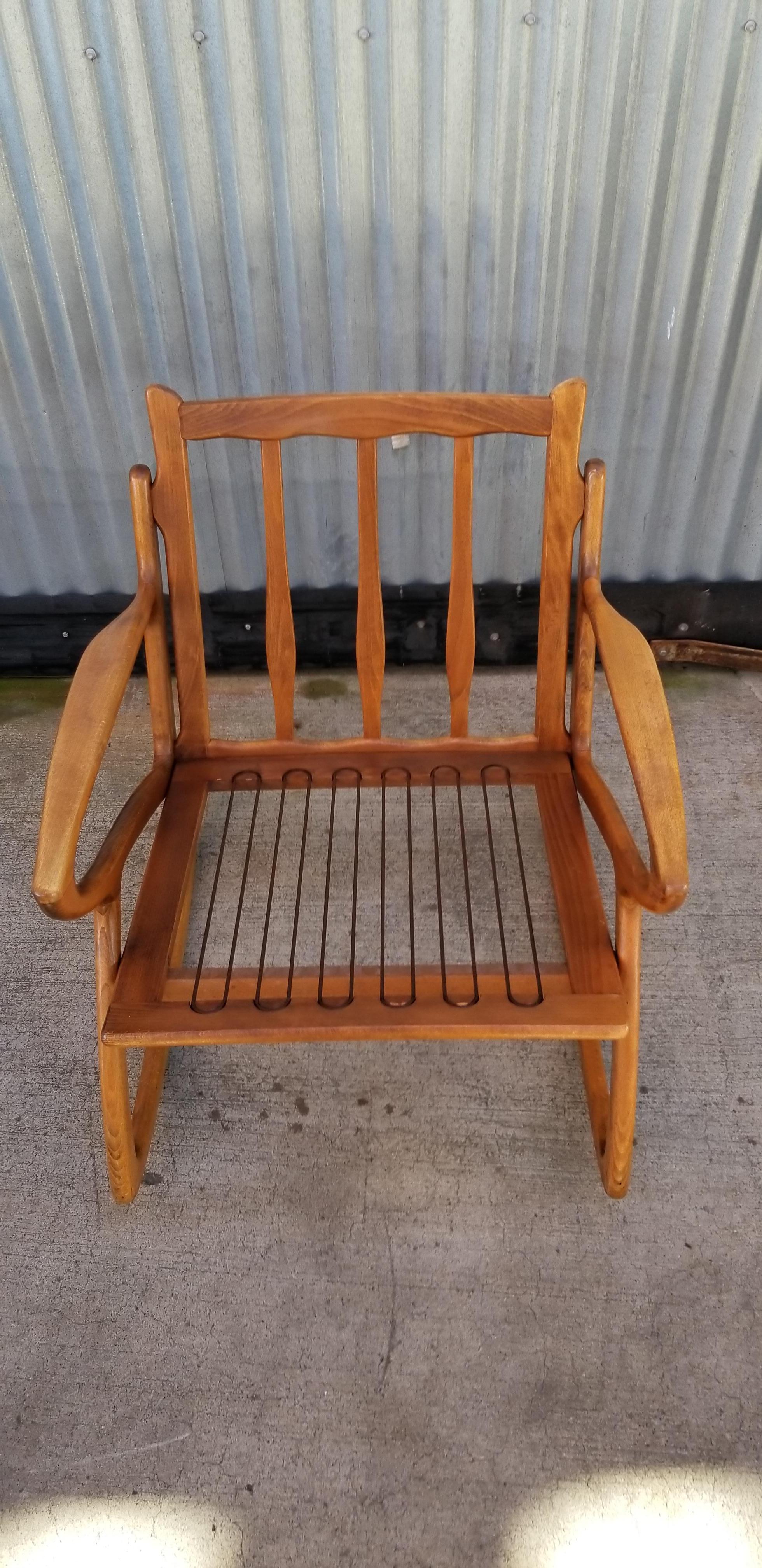 Danish Modern Style 