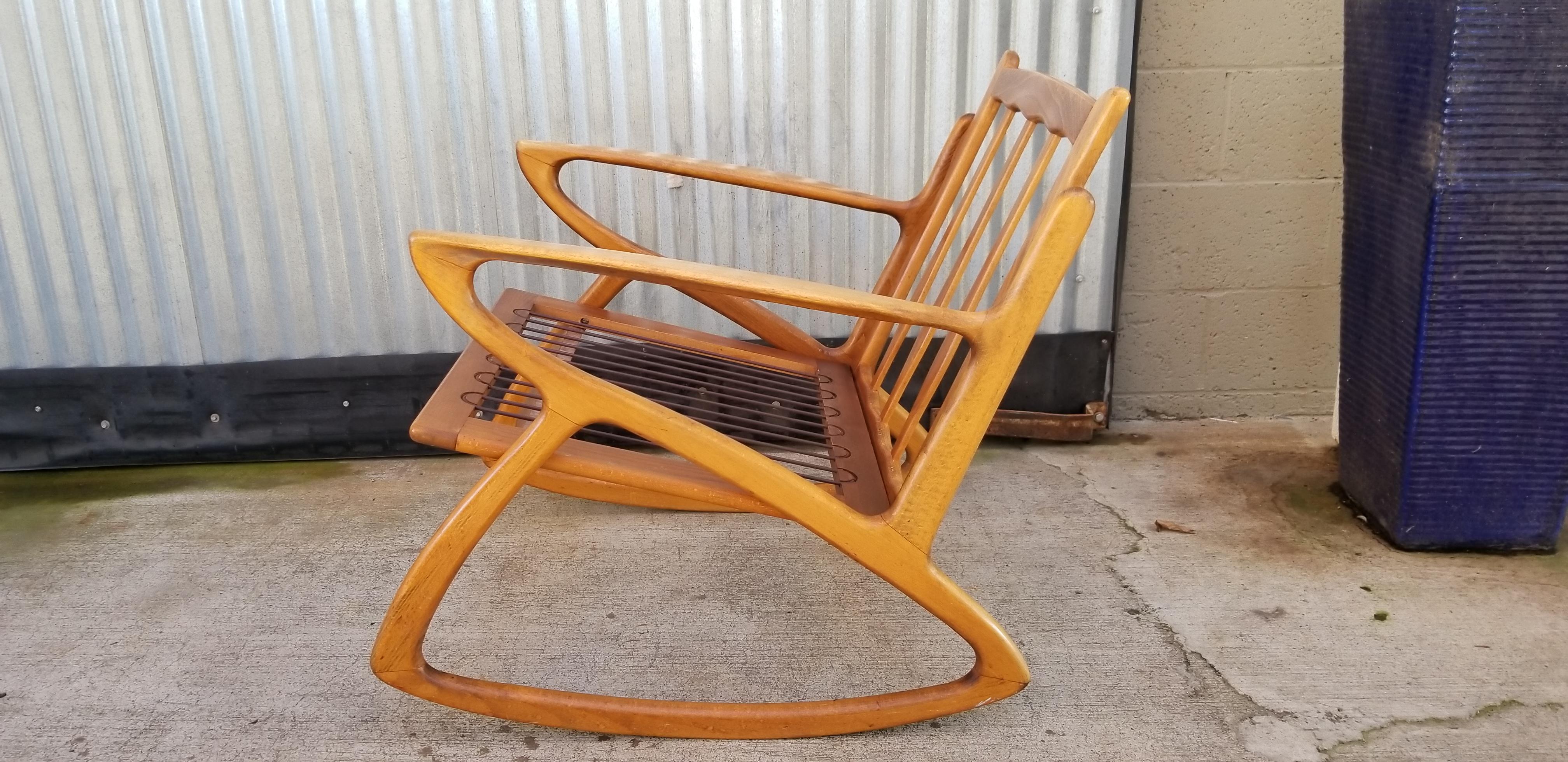 Danish Modern Style 