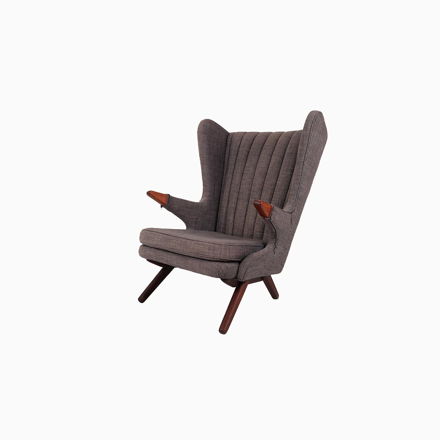 Scandinavian Danish Modern Svend Skipper Model 91 Lounge Chair