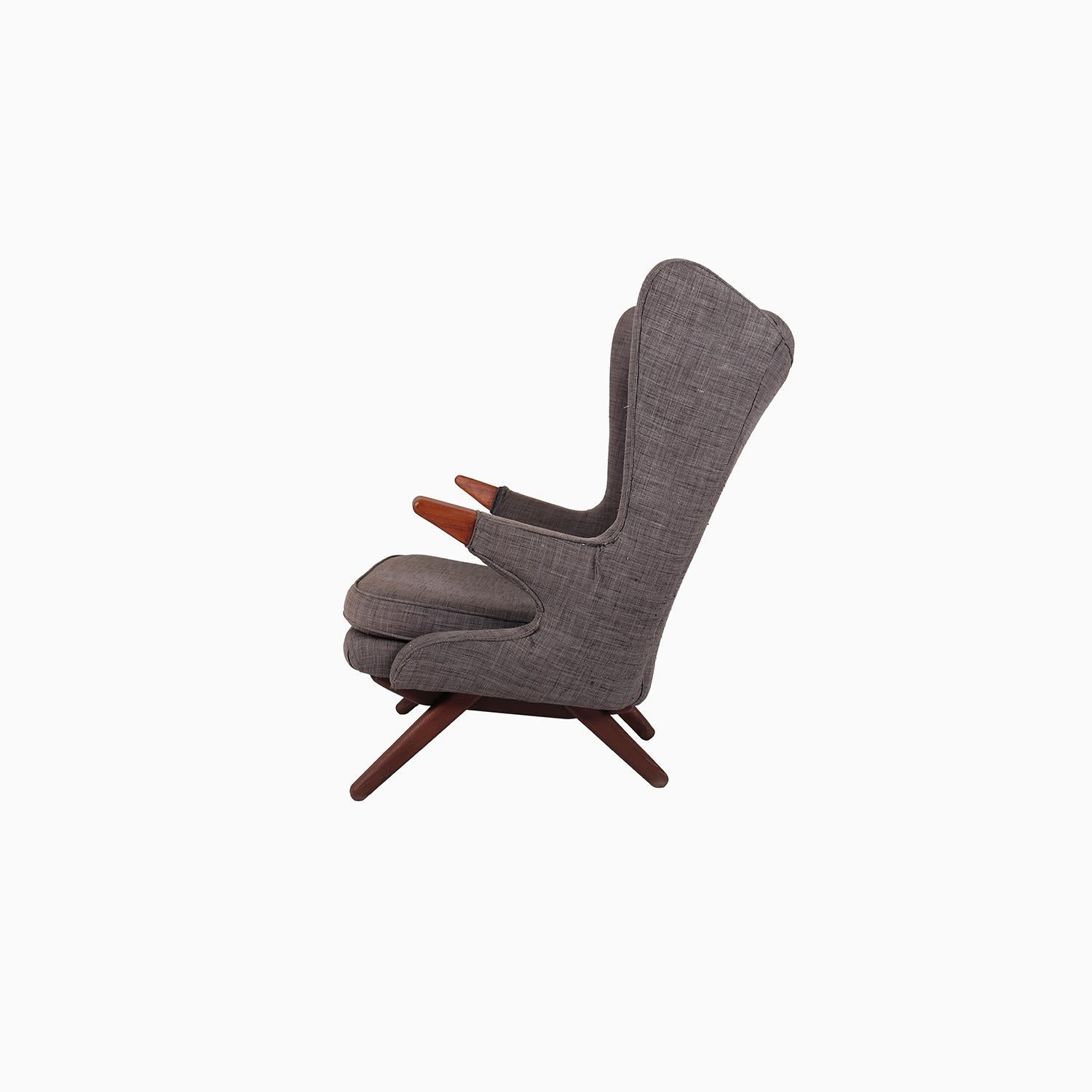 Teak Danish Modern Svend Skipper Model 91 Lounge Chair