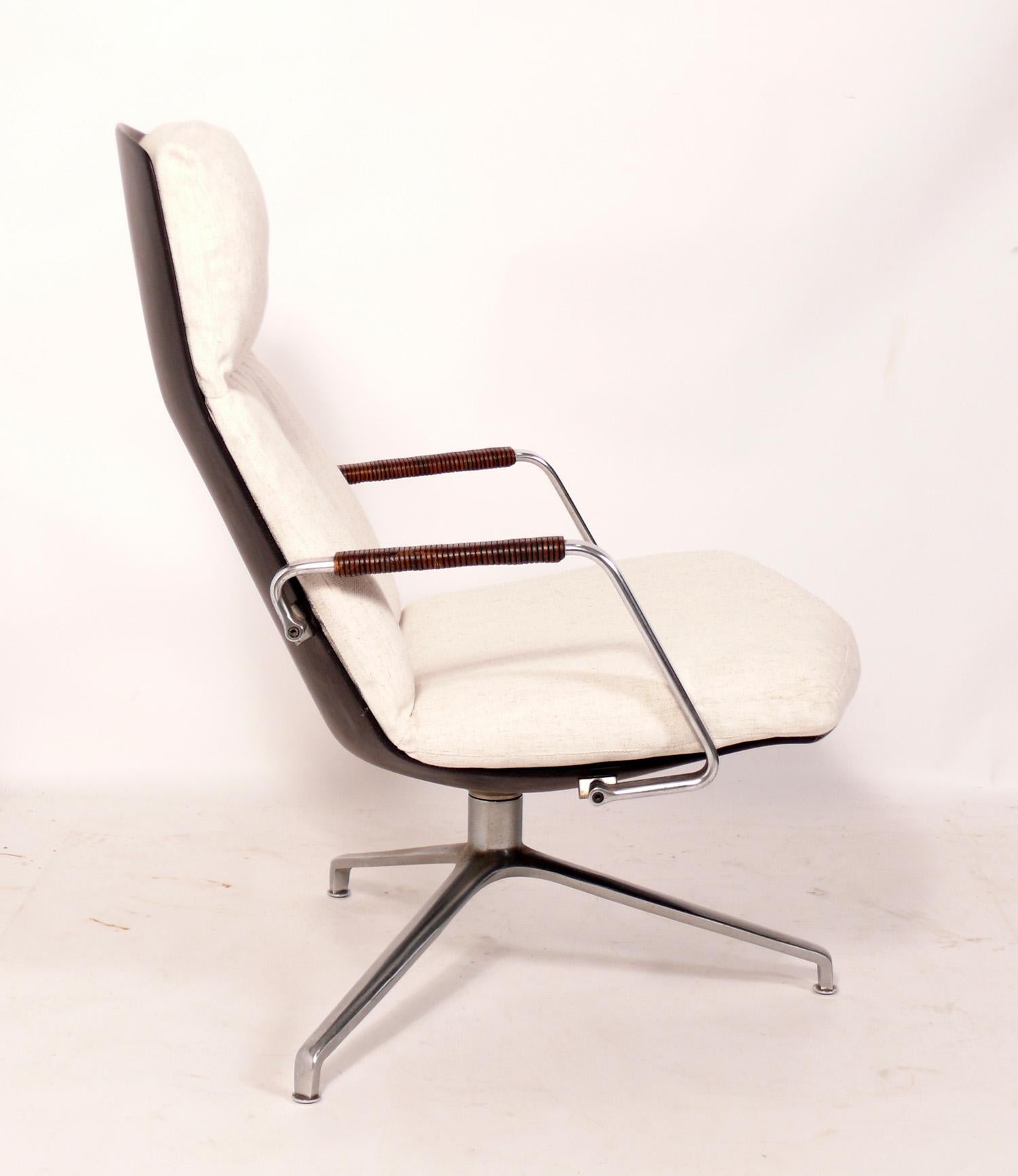 Mid-Century Modern Danish Modern Swivel Lounge Chairs by Fabricius and Kastholm For Sale