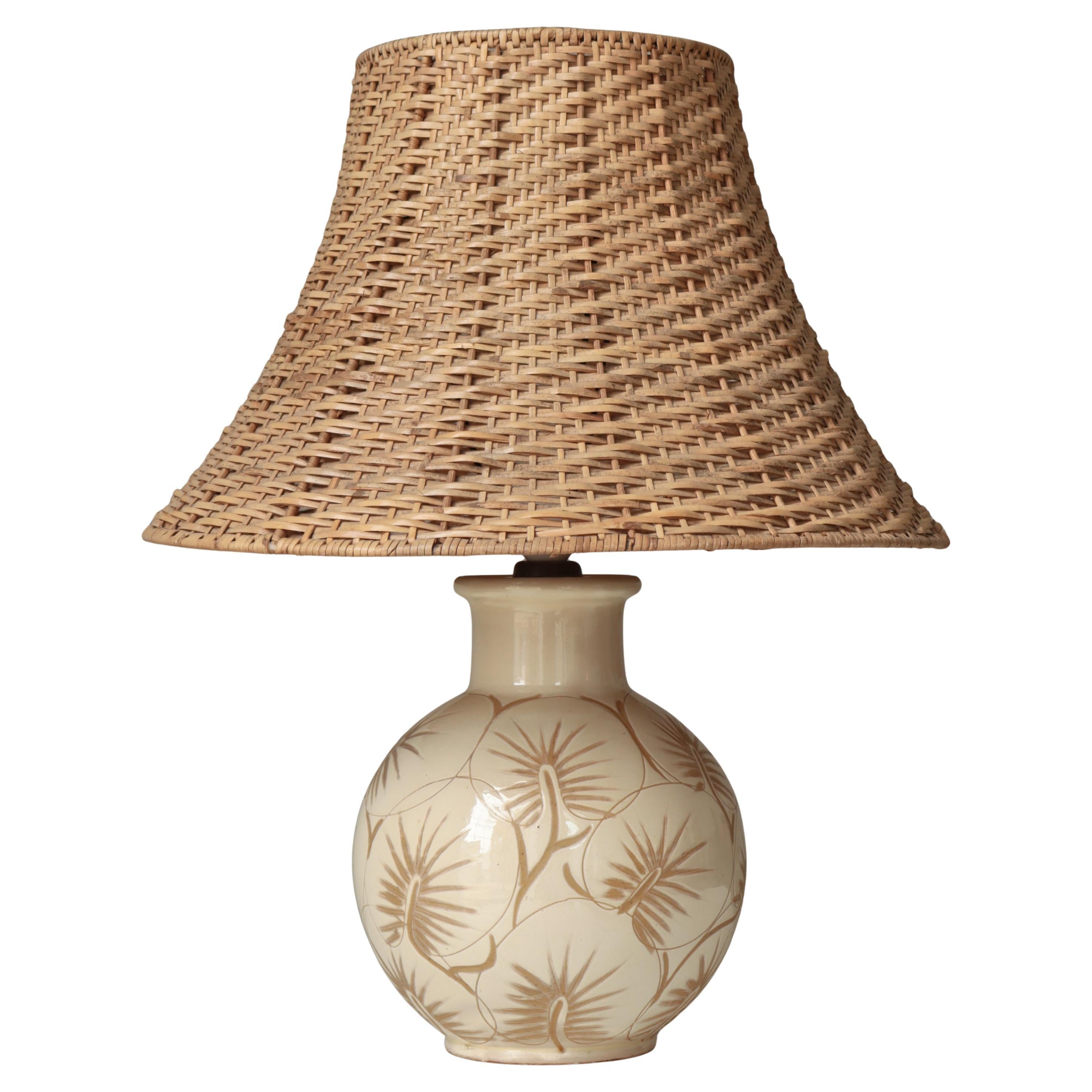 Lampe de table moderne danoise par Astrid Tjalk pour Kähler Ceramics, Danemark, années 1950 en vente