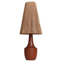 Lampe de bureau moderne danoise en bois de teck tourn et sisal, annes 1950