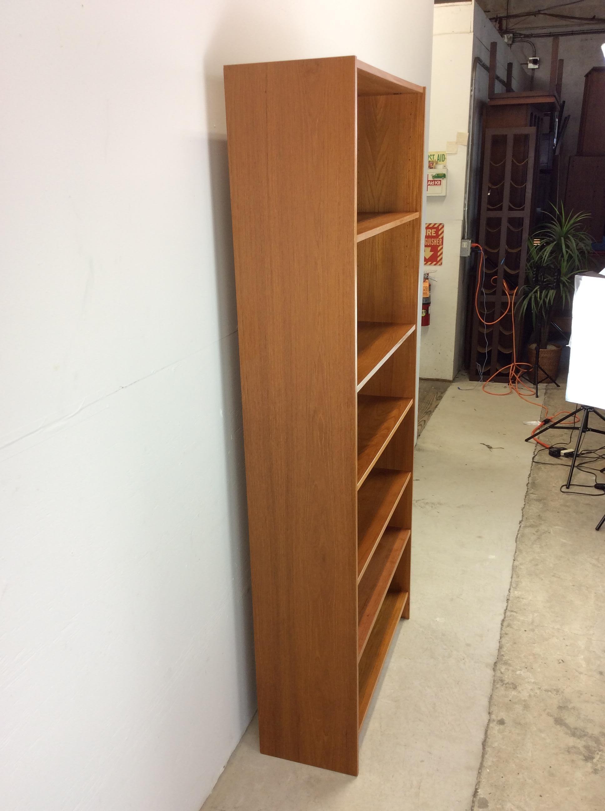 Danish Modern Tall Teak Bookcase with Adjustable Shelves For Sale 3