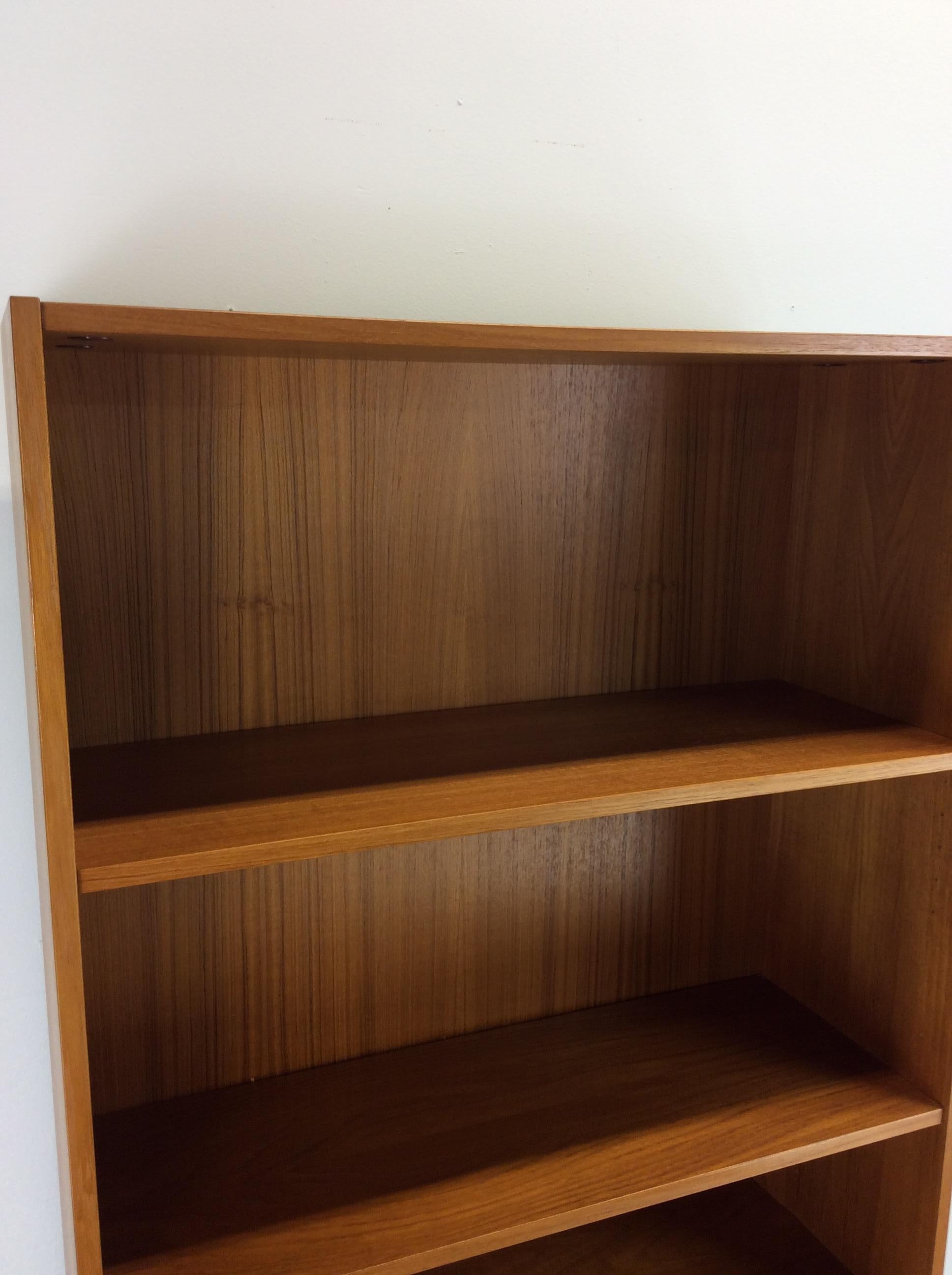 Scandinavian Modern Danish Modern Tall Teak Bookcase with Adjustable Shelves For Sale