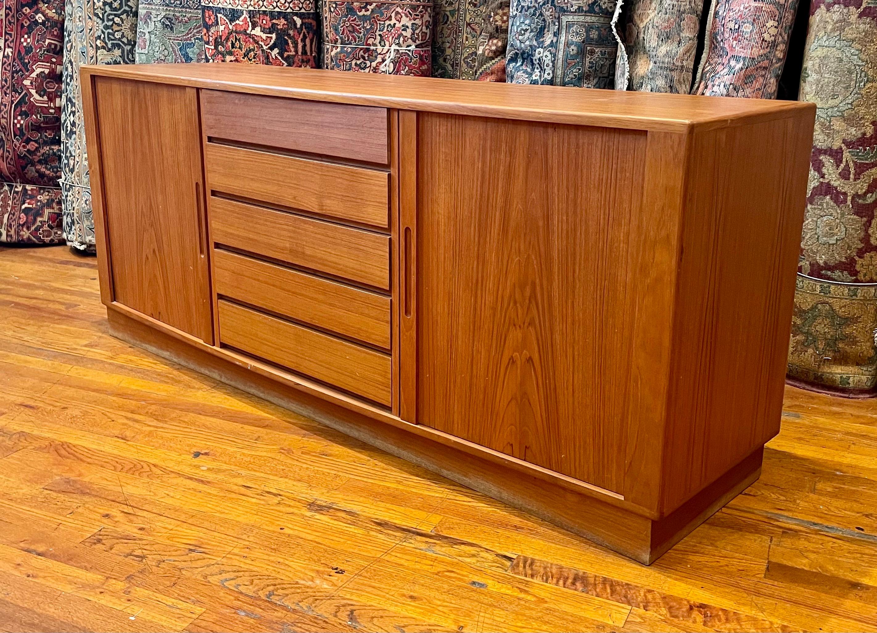 Danish Modern Tambour Door Credenza Arched Front In Good Condition In San Diego, CA