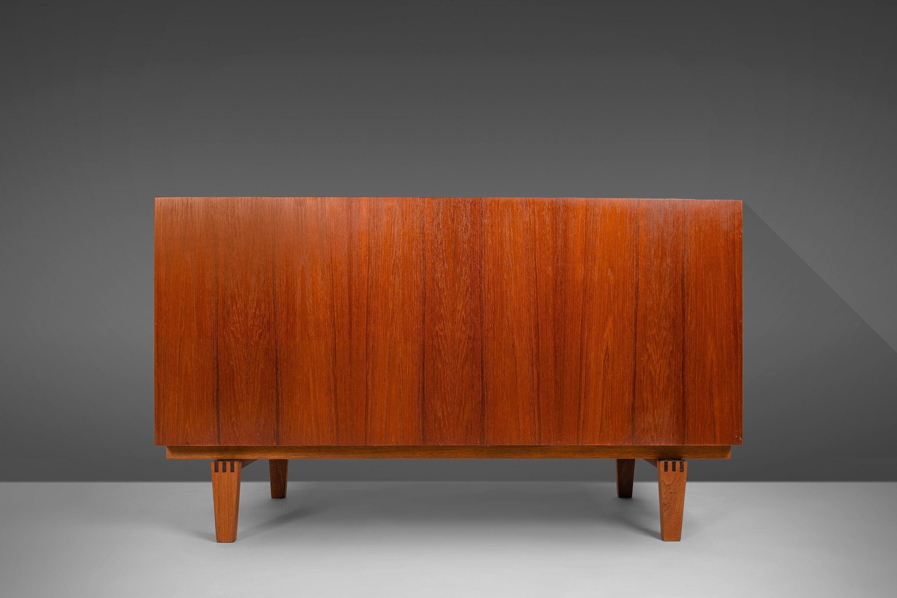 Danish Modern Teak 2-Door Sideboard by Peter Lovig Nielsen for Dansk Designs For Sale 1