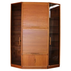 Danish Modern Teak 5-Piece Entertainment / Wall Unit — 1970s Danish Modern Teak 5-Piece Entertainment / Wall Unit — 1970s