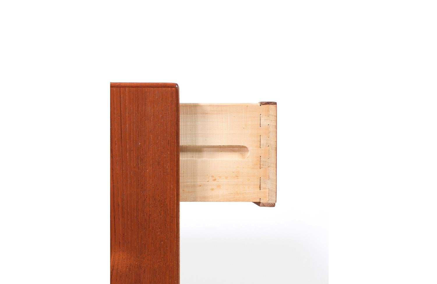  Expertly Restored - Danish Modern Teak 9-Drawer Dresser by Falster For Sale 5