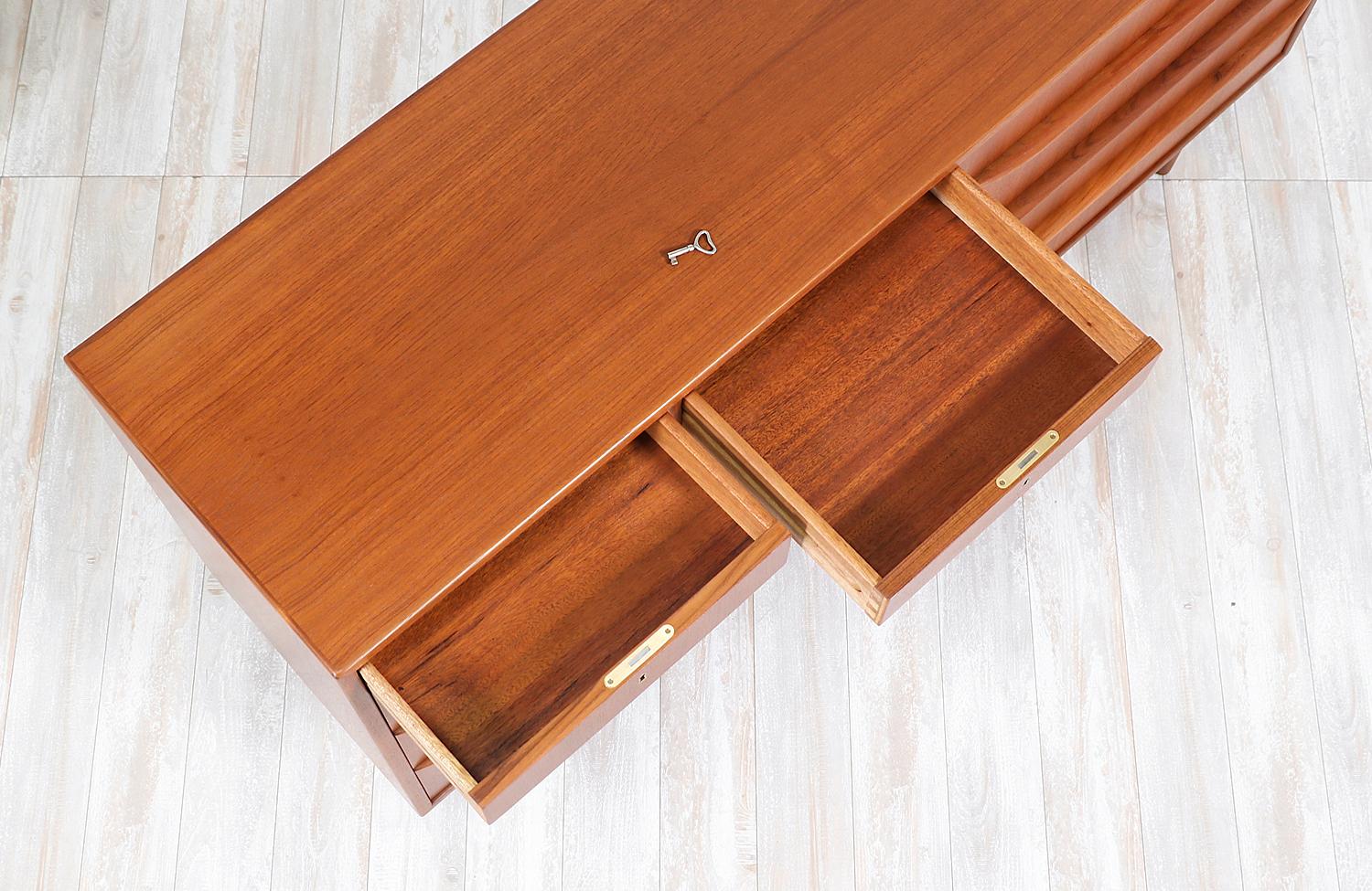 Wood Danish Modern Teak 9-Drawer Dresser