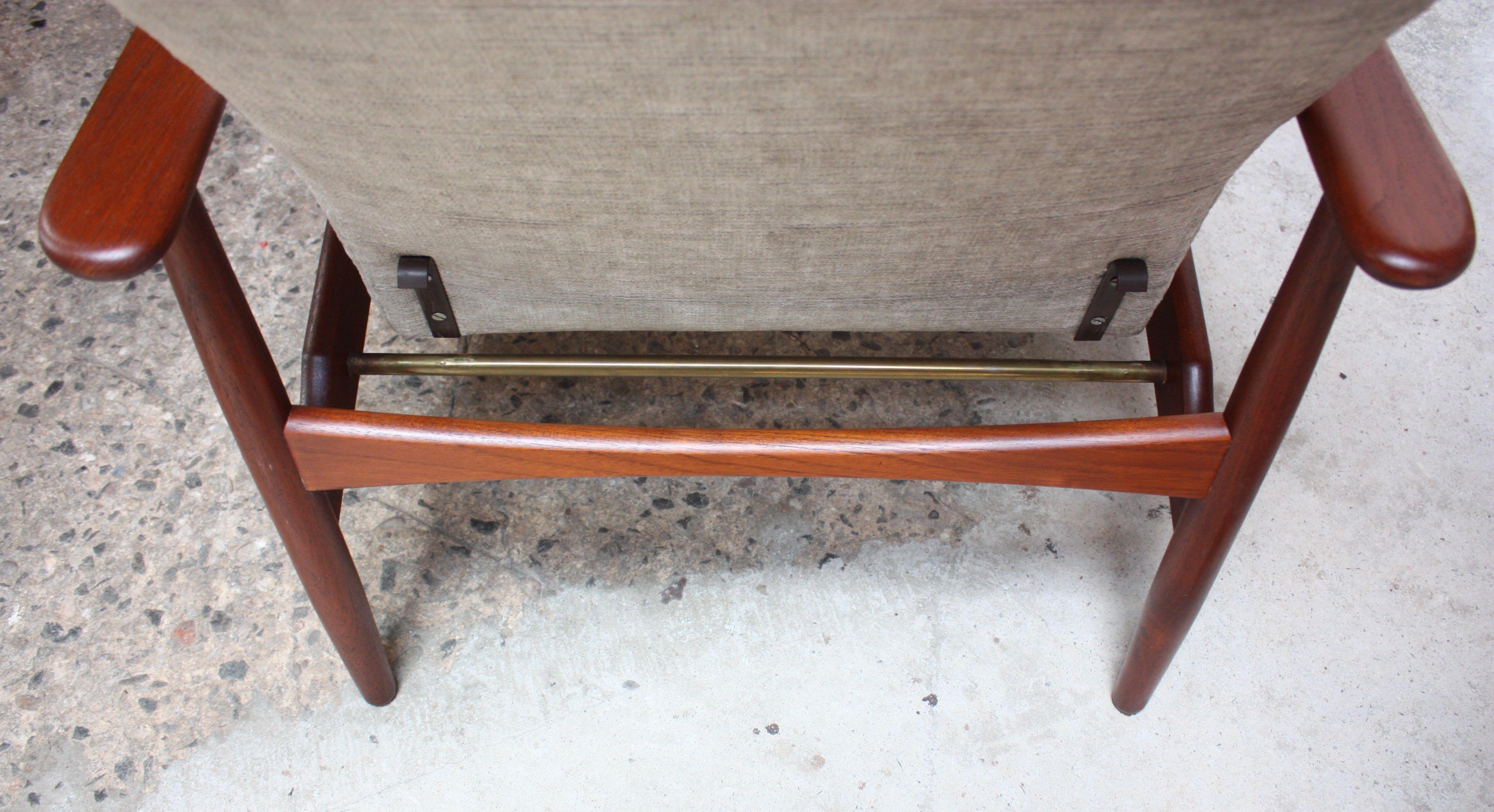 Danish Modern Teak Adjustable Lounge Chair and Ottoman by Søren Ladefoged 6