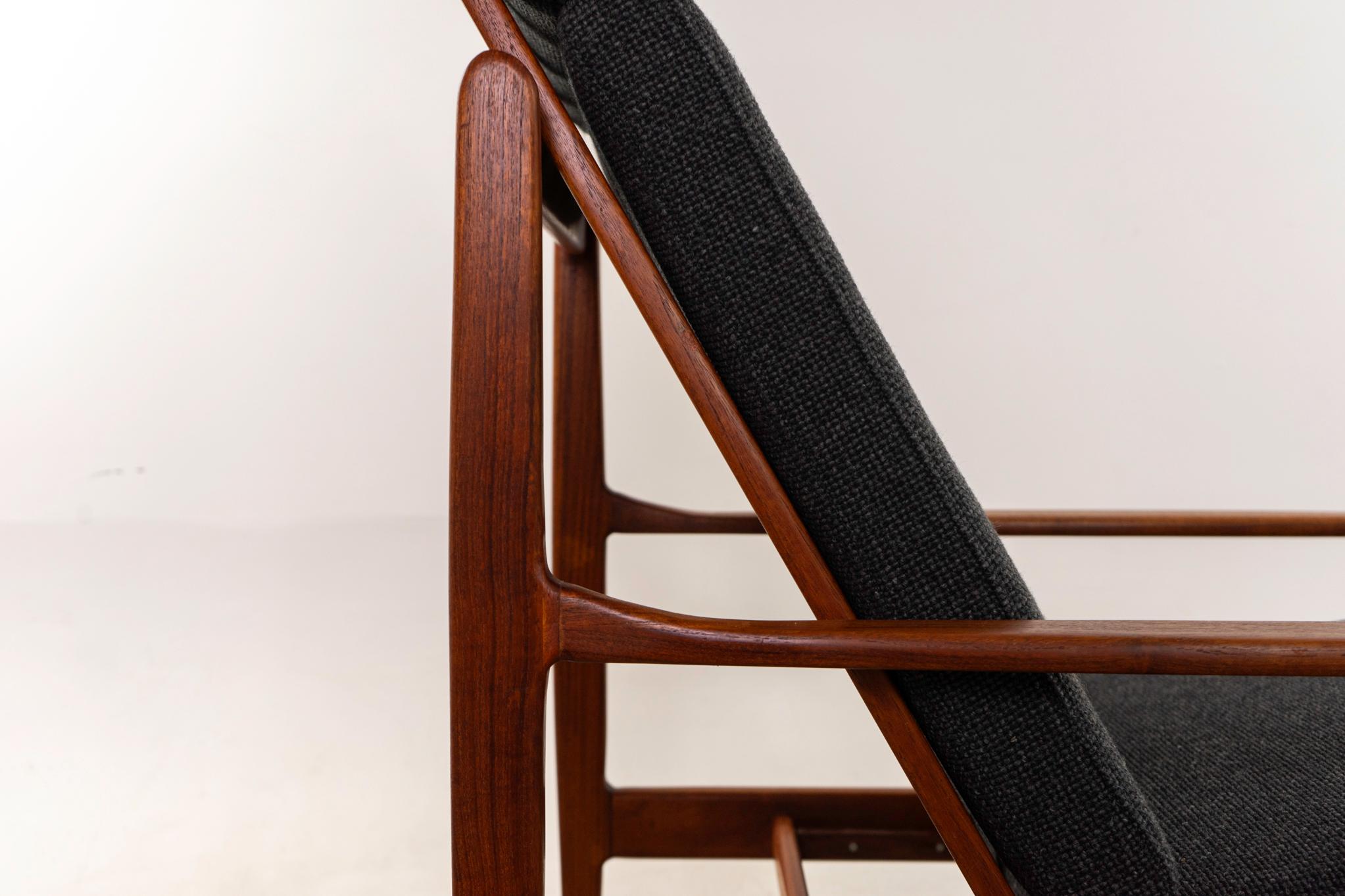 Fauteuil de salon moderne danois réglable en teck en vente 1