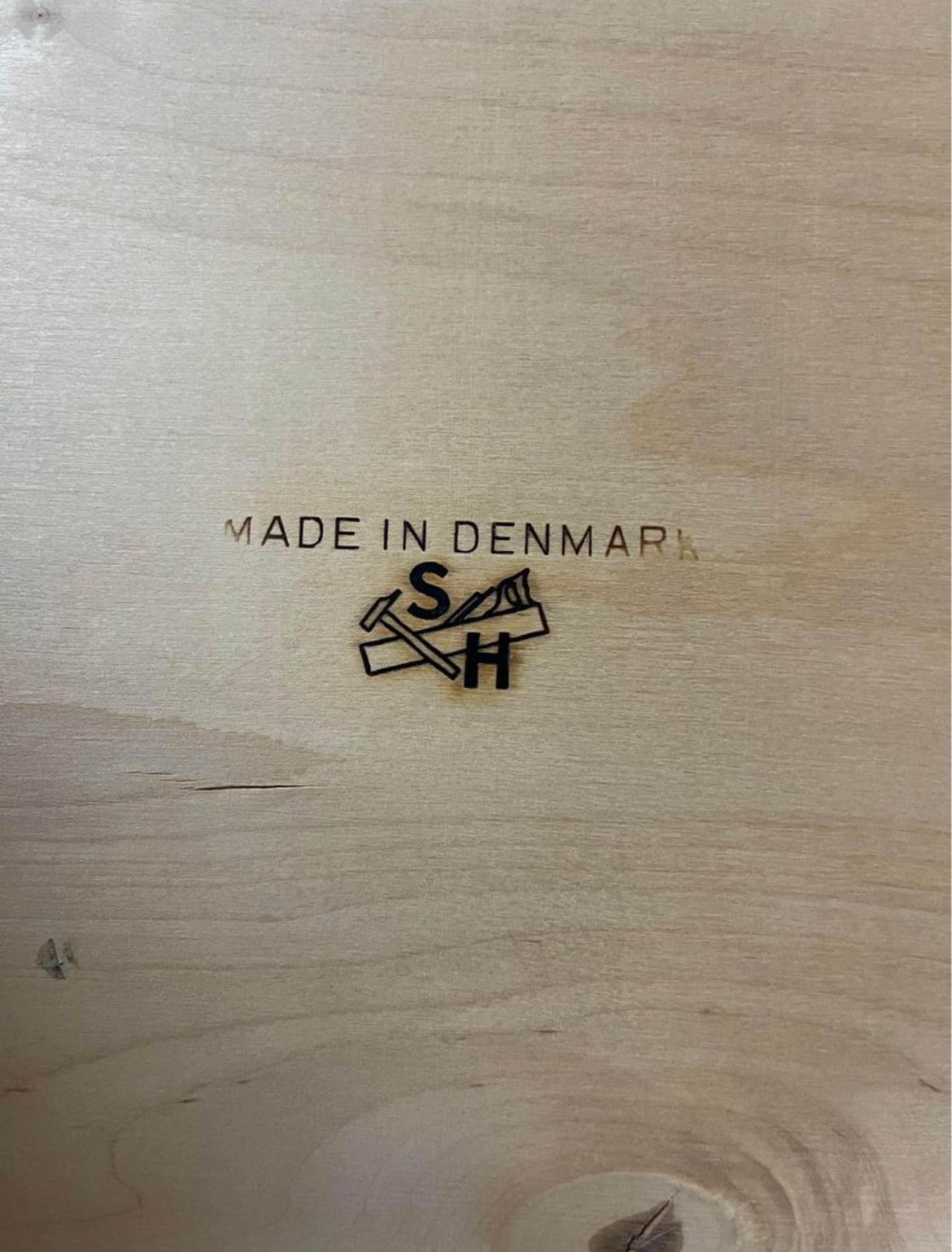 Scrivania moderna danese a 6 cassetti in teak e cromo di Sigurd Hansen Møbelfabrik in vendita 10