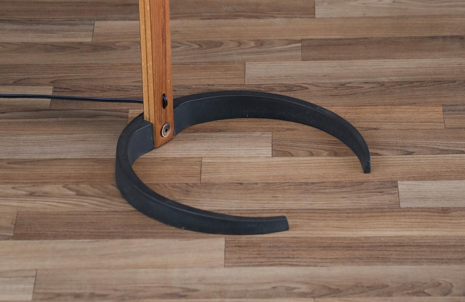 Expertly Restored - Danish Modern Teak Arc Floor Lamp by Mads Caprani For Sale 7