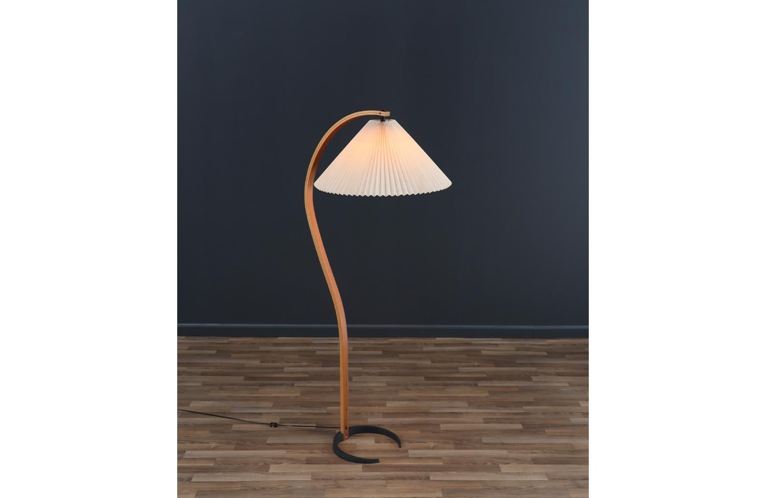 Mid-Century Modern Expertly Restored - Danish Modern Teak Arc Floor Lamp by Mads Caprani For Sale