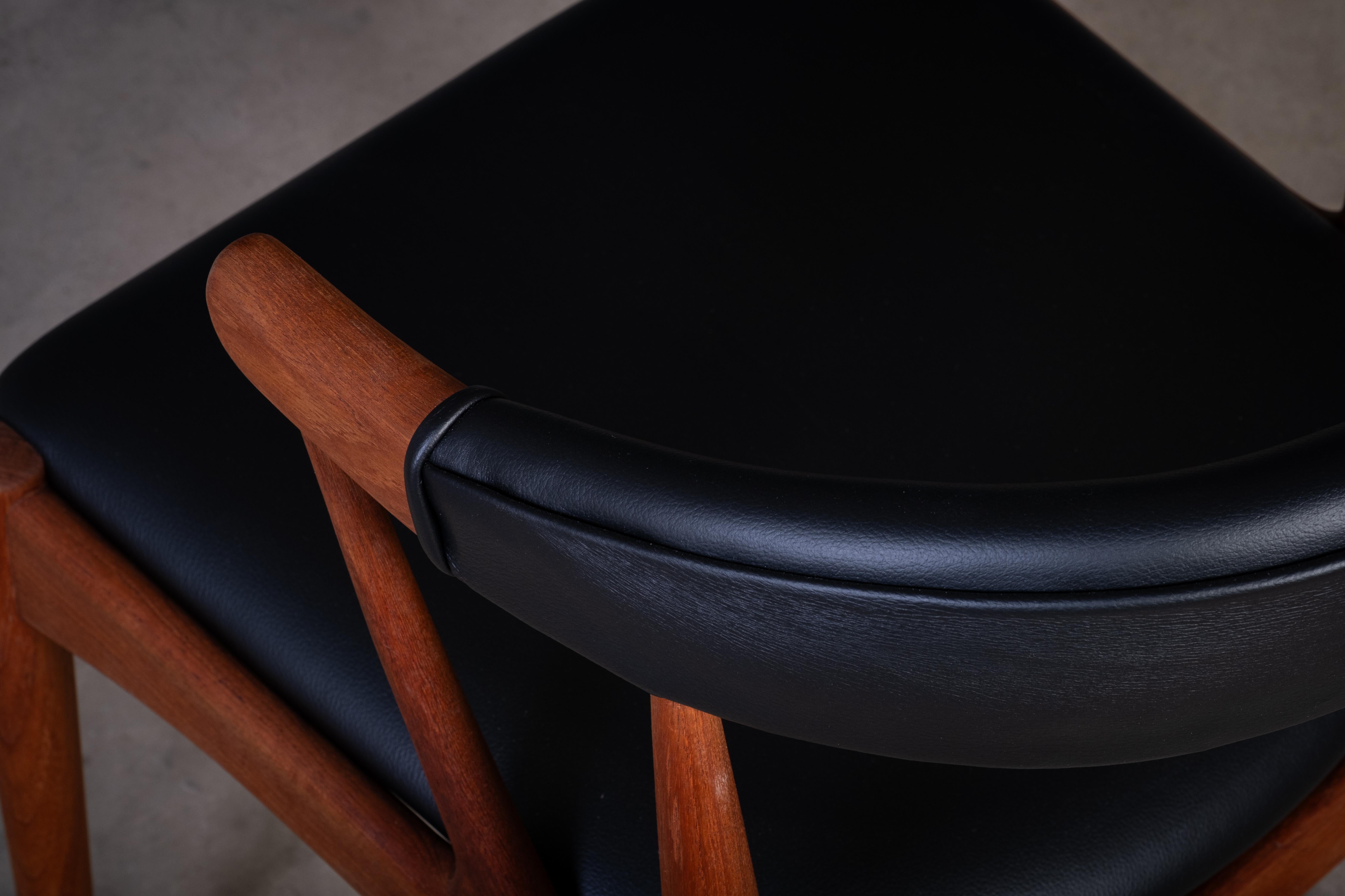 Sillón moderno danés de teca Modelo BA113 de Johannes Andersen, años 60 en venta 2