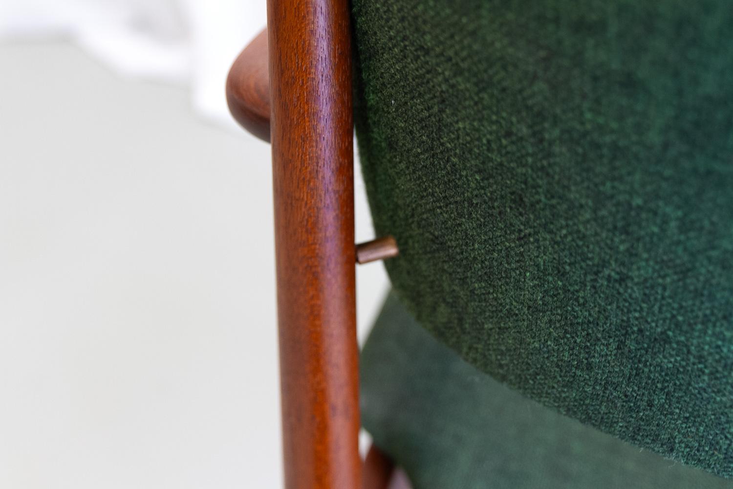 Danish Modern Teak Armchair with Green Wool, 1960s. For Sale 6