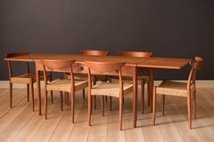 Bureau à feuilles tombantes danois moderne en teck AT-305 de Hans J. Wegner pour Andreas Tuck