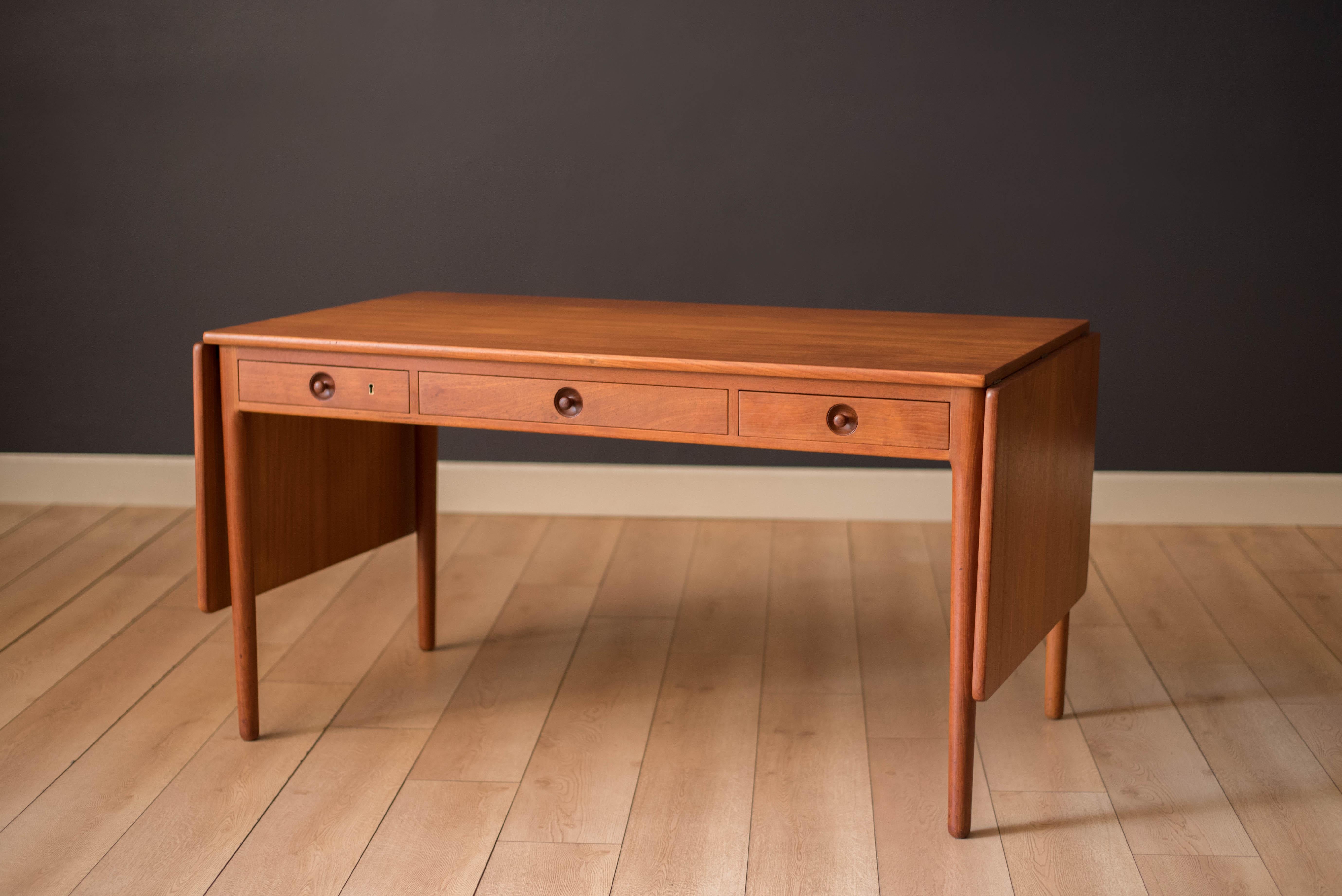 Danish Modern Teak AT-305 Hans J. Wegner Drop Leaf Writing Desk for Andreas Tuck In Good Condition In San Jose, CA