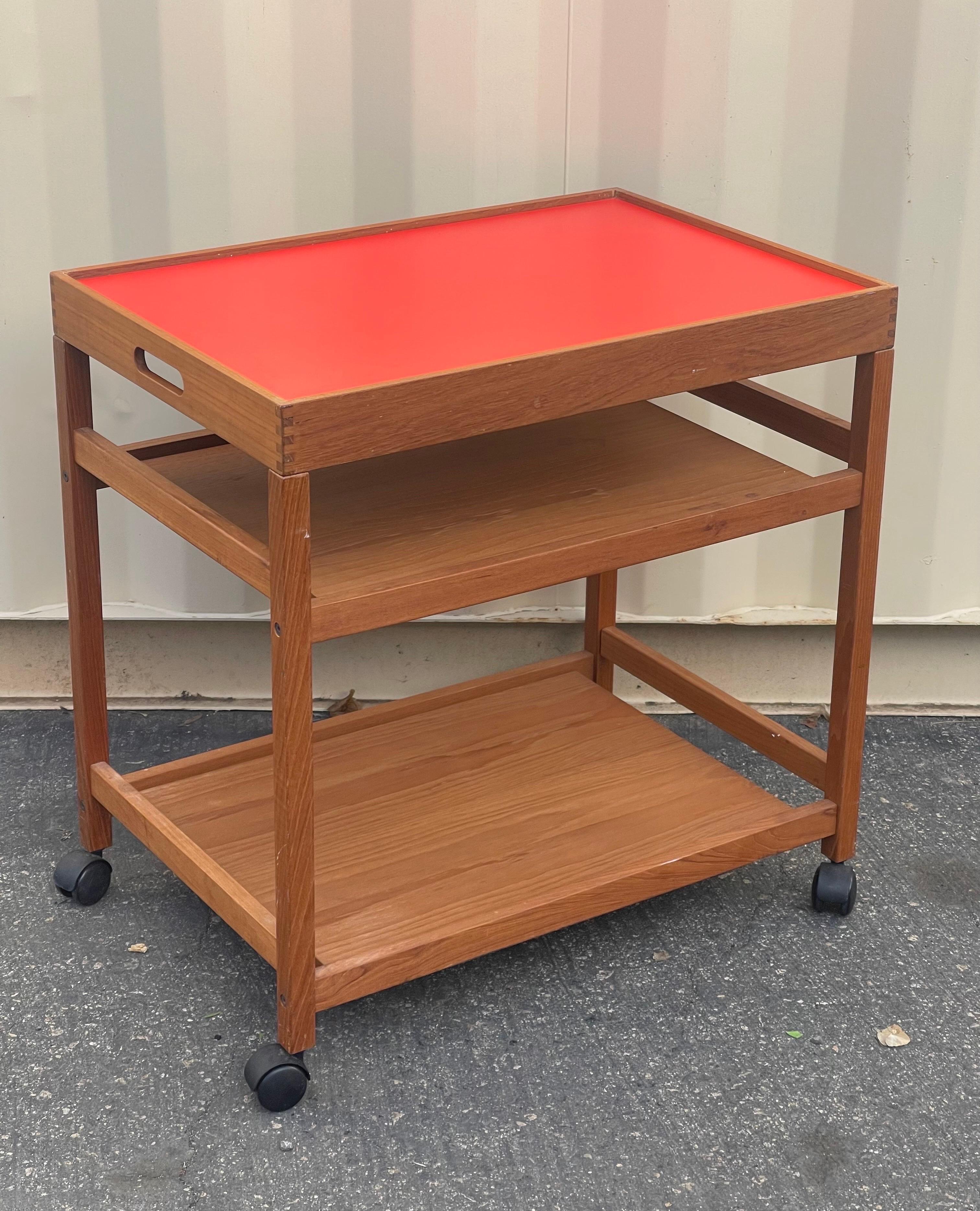 Danish Modern Teak Bar Cart / Serving Trolley with Reversible and Removable Tray For Sale 9
