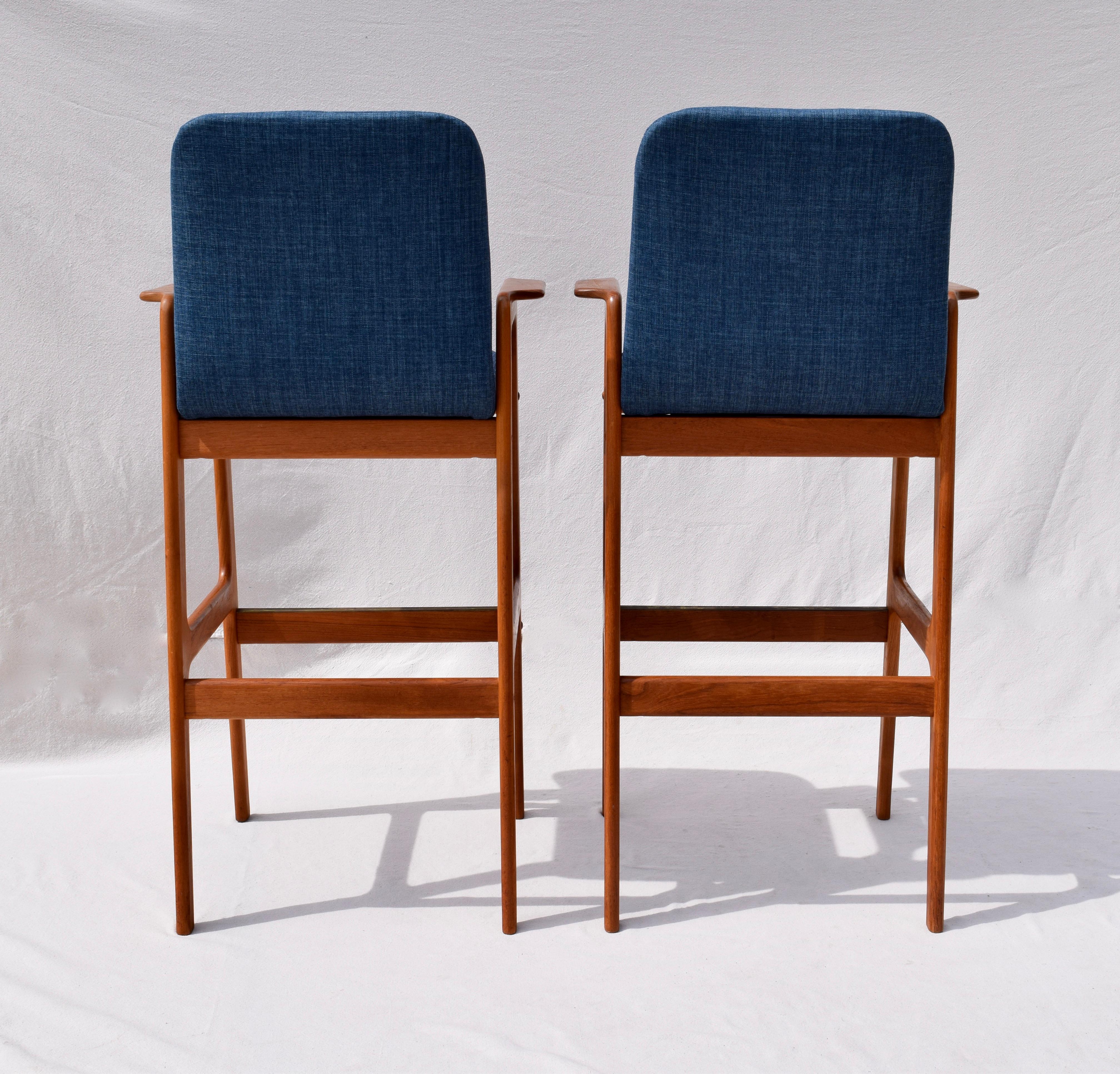 Danish Modern Teak Bar Stool Chairs 4