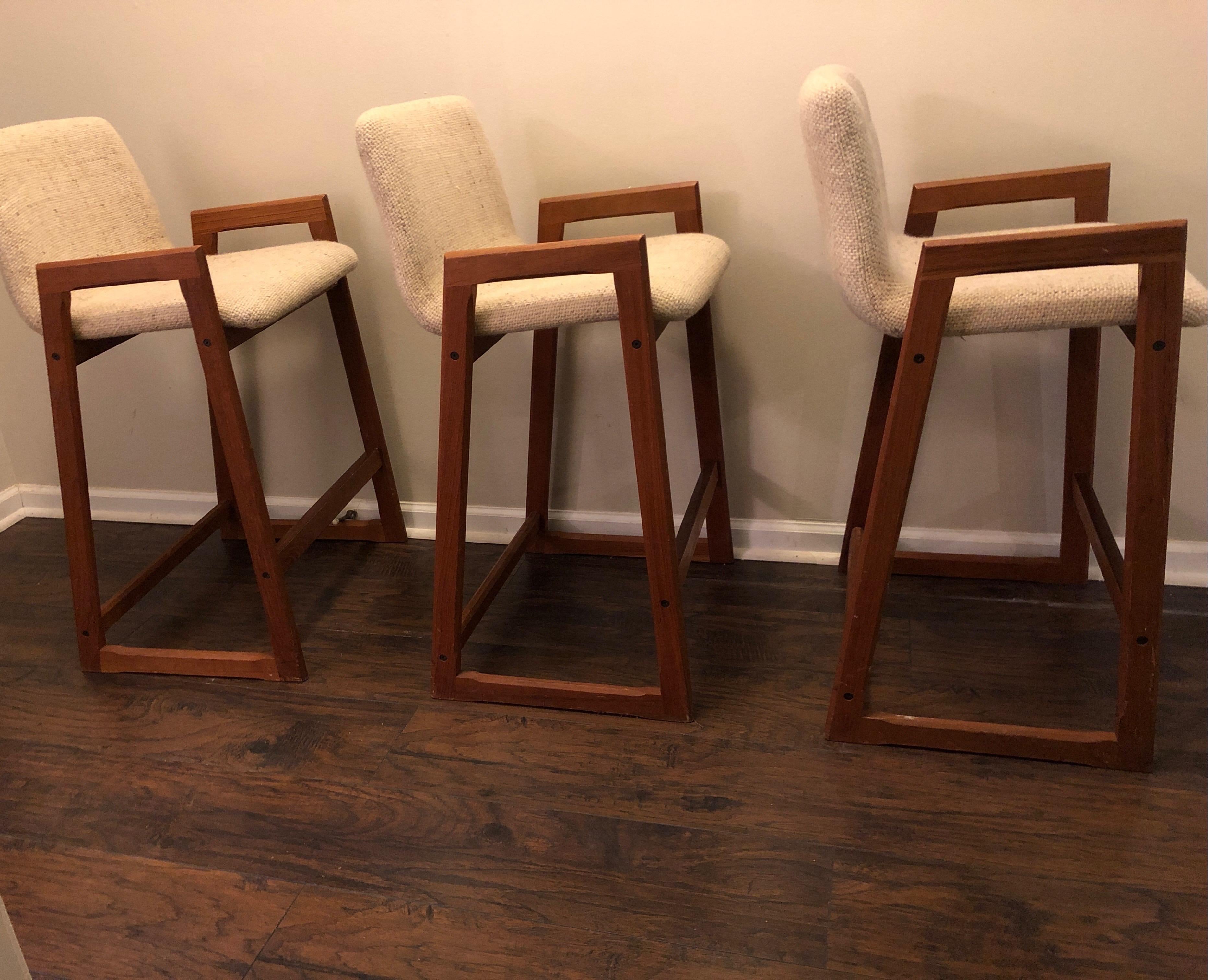 Danish Modern Teak Bar Stools, Set of 3 In Good Condition In Los Angeles, CA