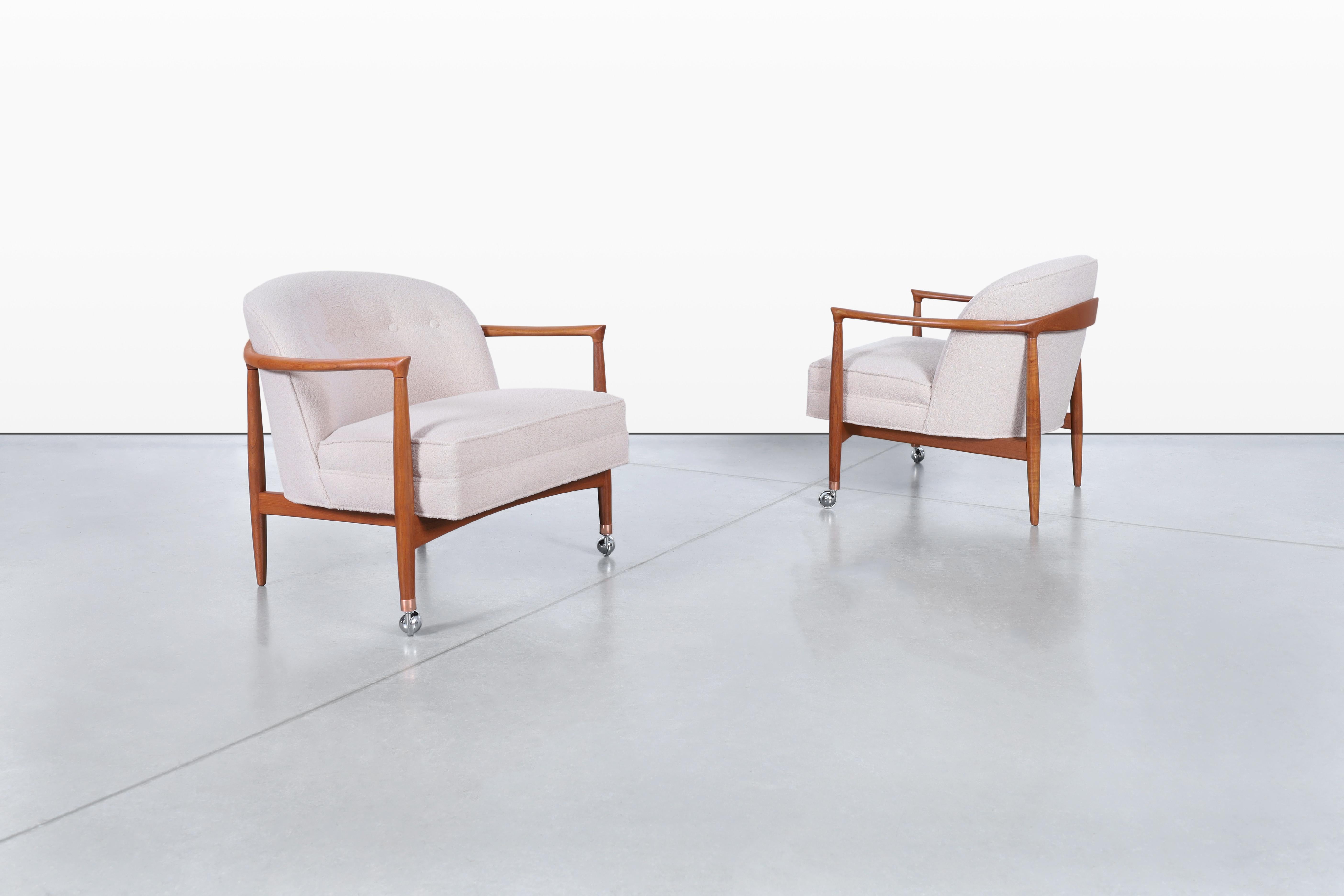 Danois Fauteuils de salon modernes danois en teck de Finn Andersen pour Selig en vente