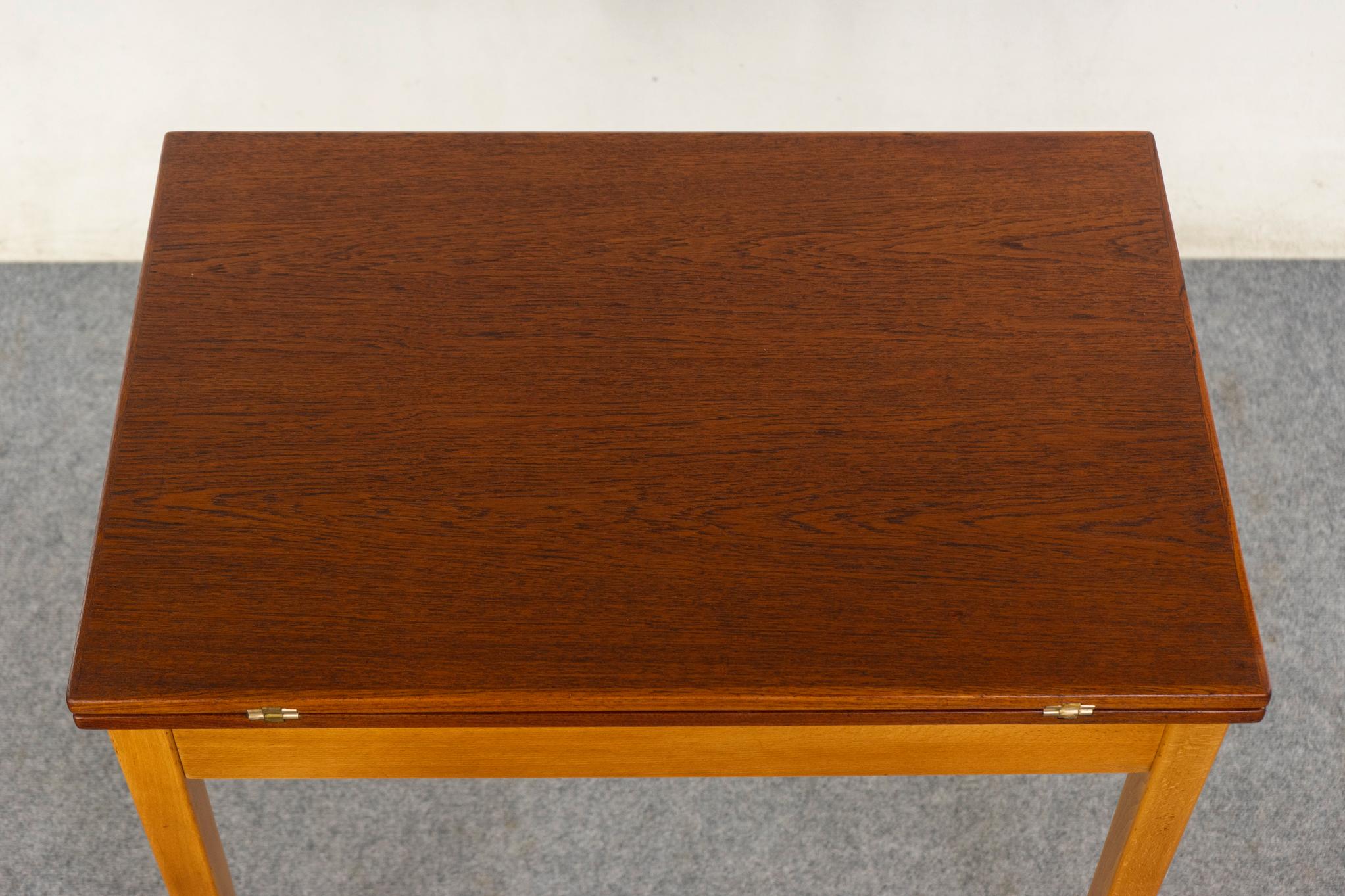 Danish Modern Teak & Beech Flip Top Dining Table For Sale 2