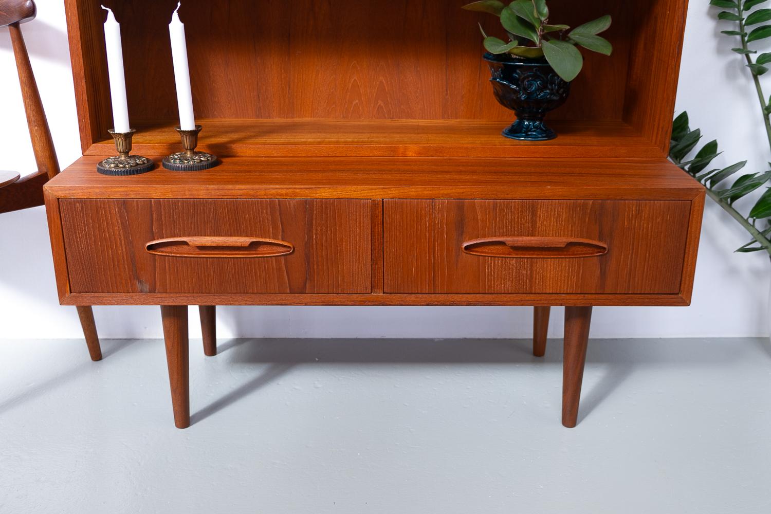 Danish Modern Teak Bookcase, 1960s. For Sale 12