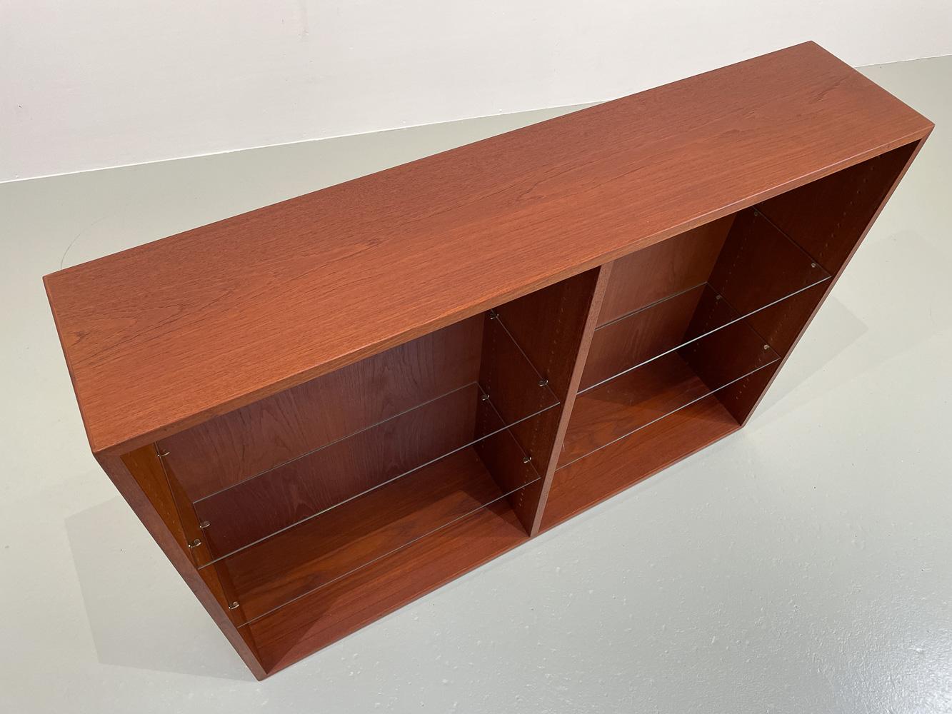 Danish Modern Teak Bookcase by Børge Mogensen for FDB Møbler, 1950s In Good Condition For Sale In Asaa, DK