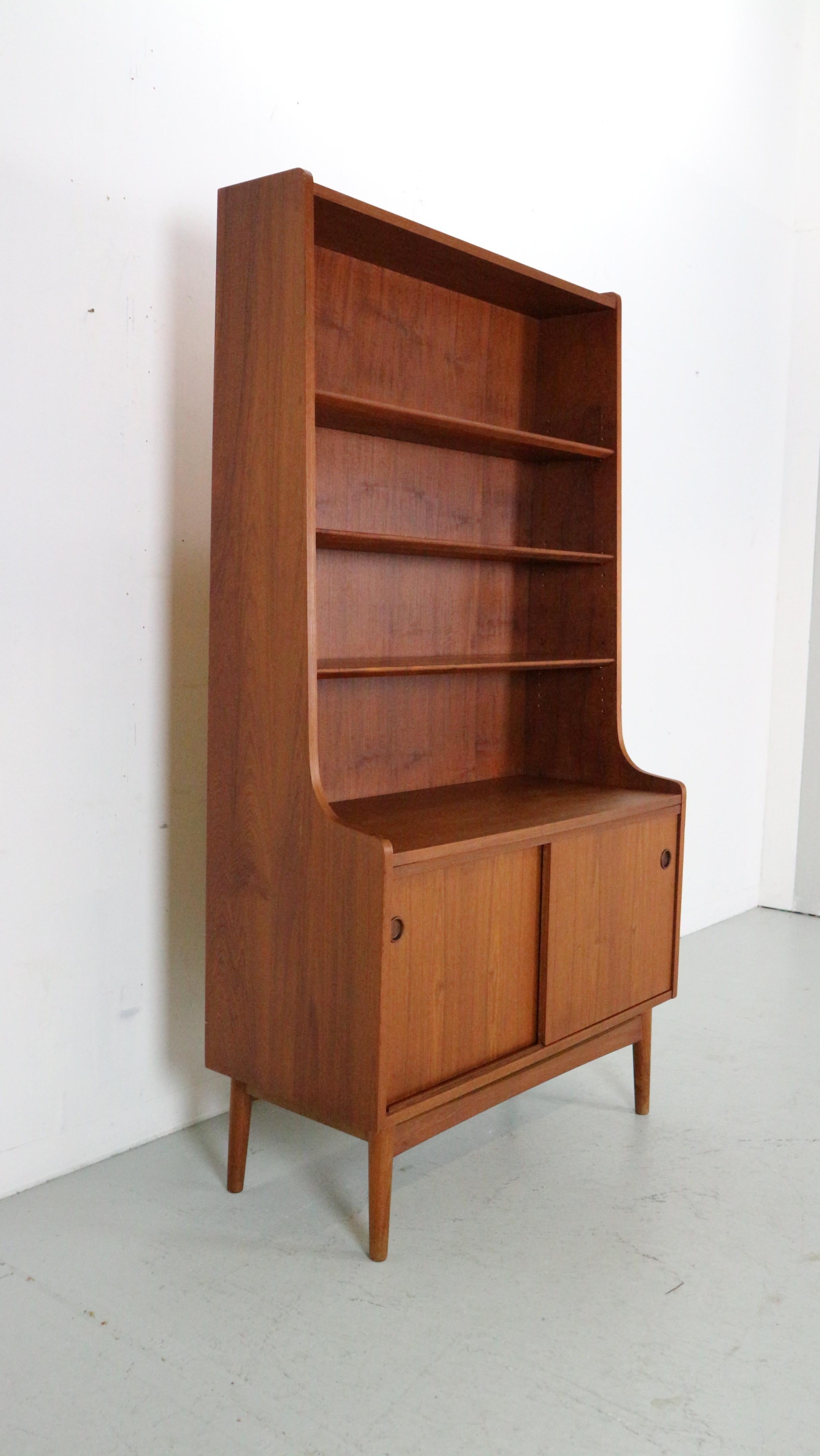 Mid-20th Century Danish Modern Teak Bookcase by Johannes Sorth for Bornholm Møbelfabrik, 1960s For Sale