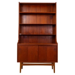 Danish Modern Teak Bookcase / Cabinet