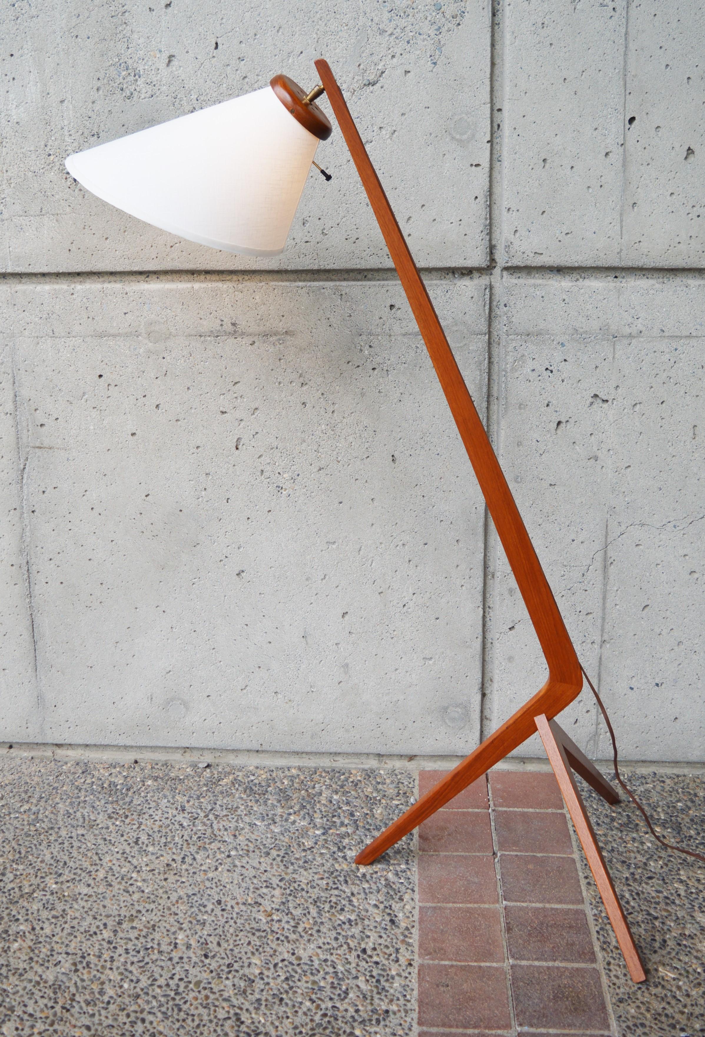 Mid-20th Century Danish Modern Teak Boomerang Tripod Floor Lamp with New Custom Bonnet Shade