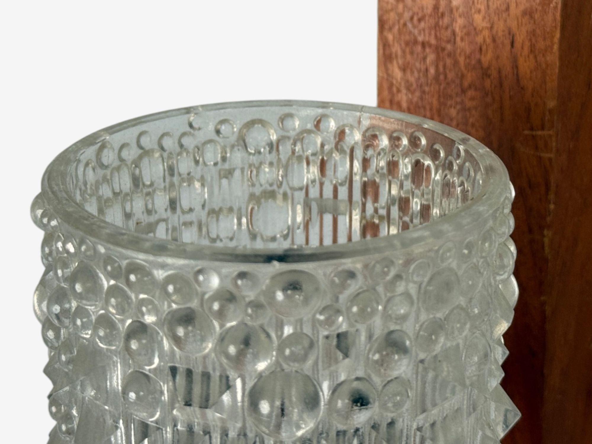 Lampada da parete moderna danese, teak, ottone, vetro, Danimarca, anni '60 in vendita 1