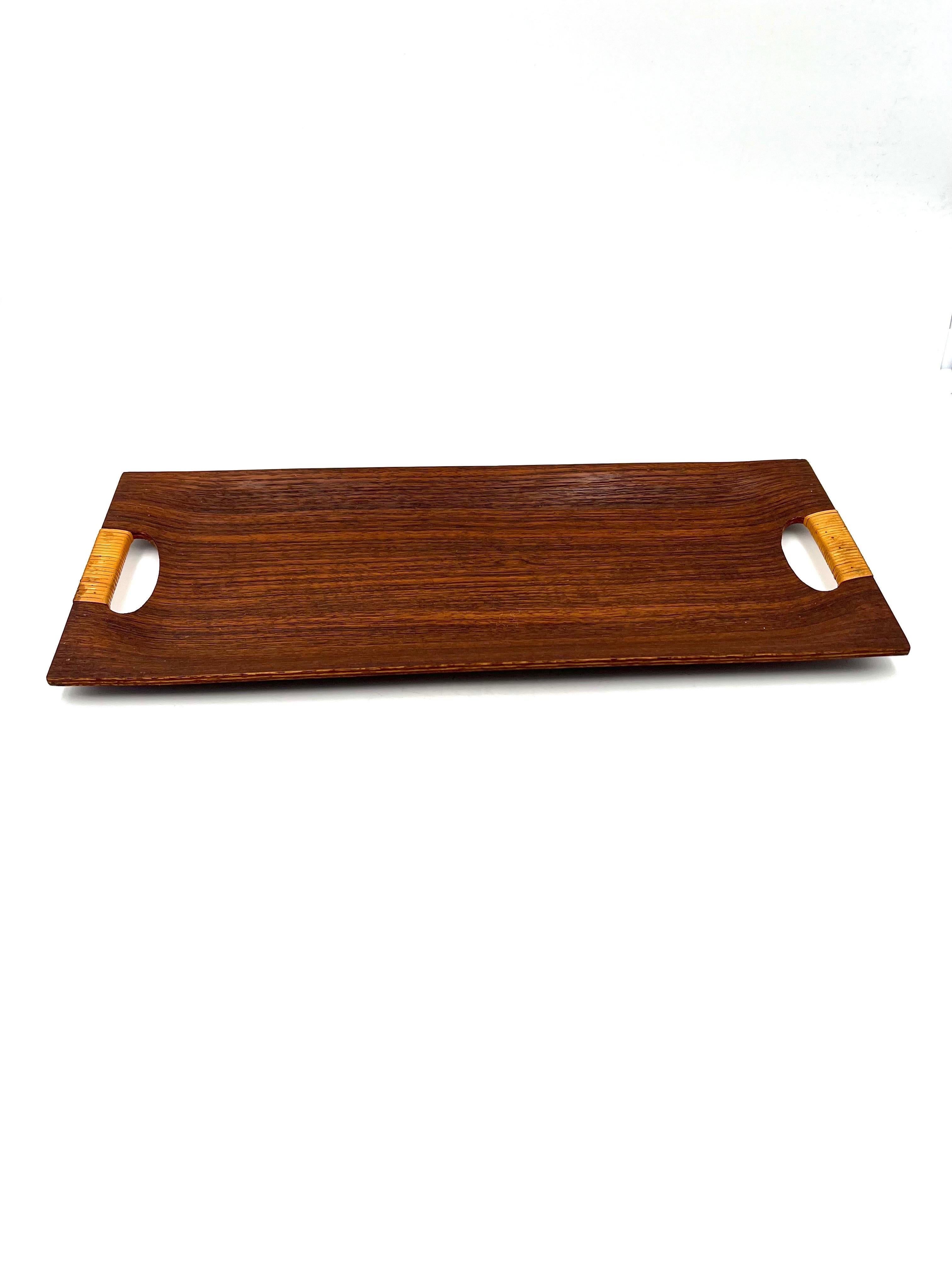 Danish Modern Teak & Cane Molded Wood Catch It All Tray In Good Condition For Sale In San Diego, CA