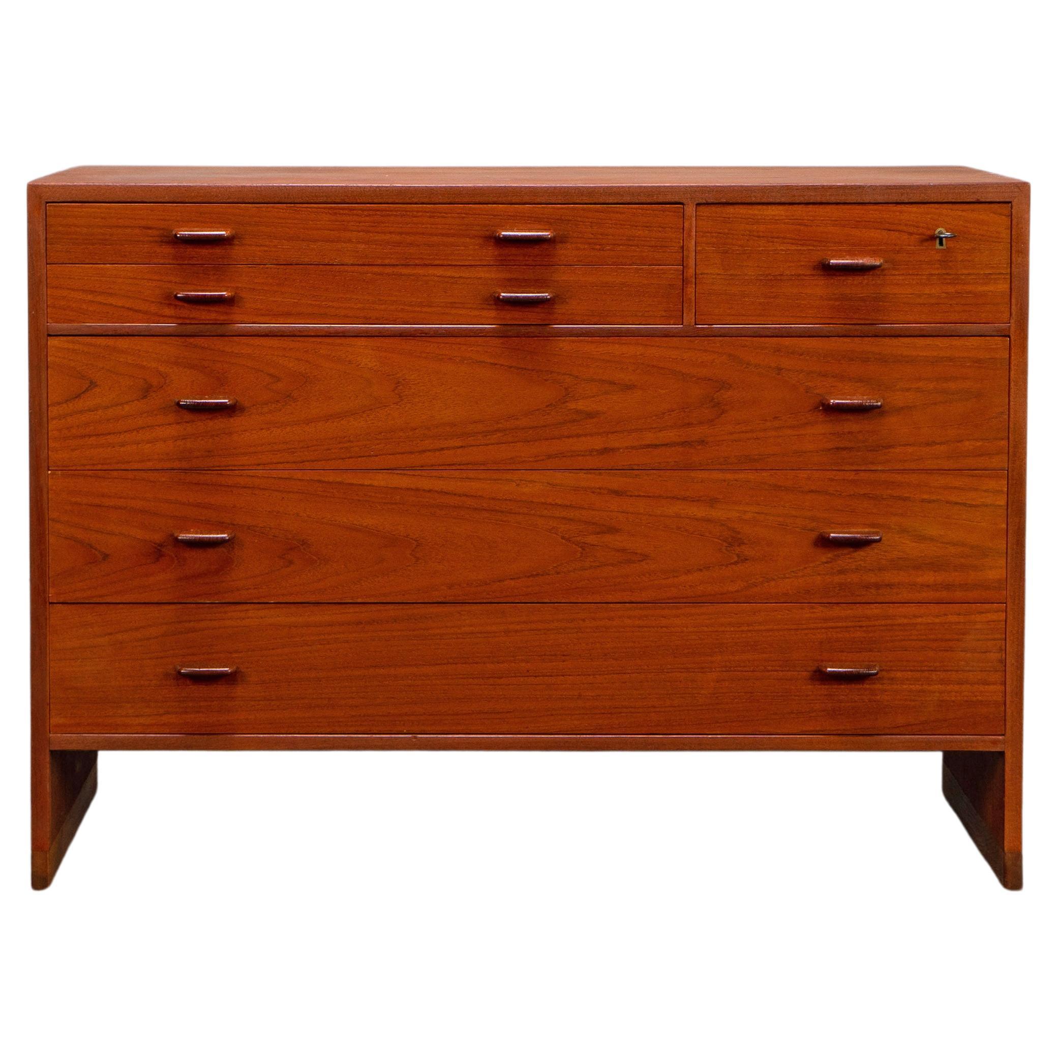 Danish Modern Teak Chest of Drawers by Hans J. Wegner Ry Mobler, 1956