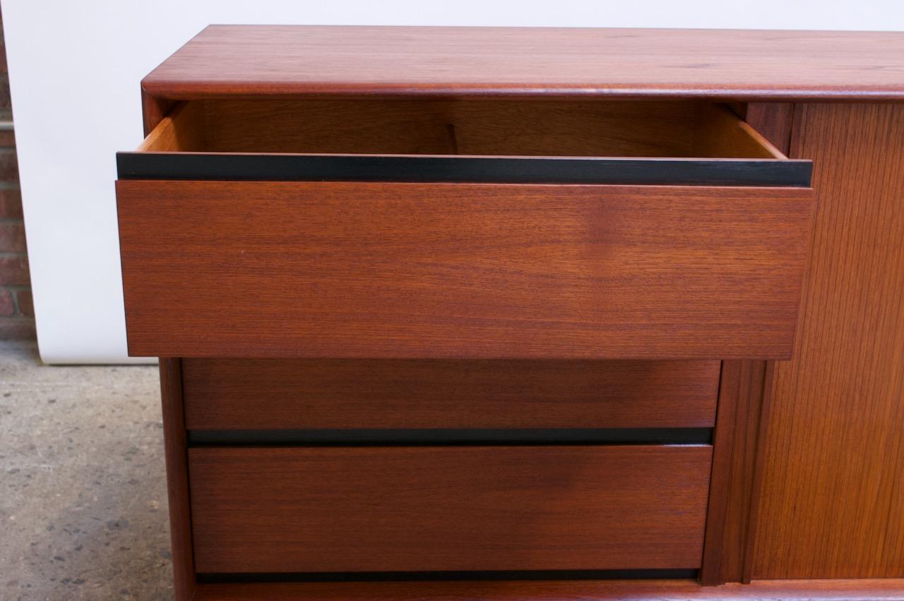 Danish Modern Teak Chest of Drawers / Credenza by Danflex Systems 5