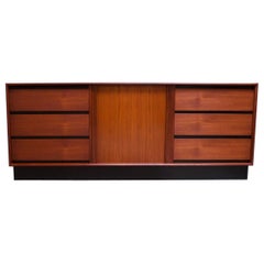 Dänische moderne Teakholzkommode / Credenza von Danflex Systems