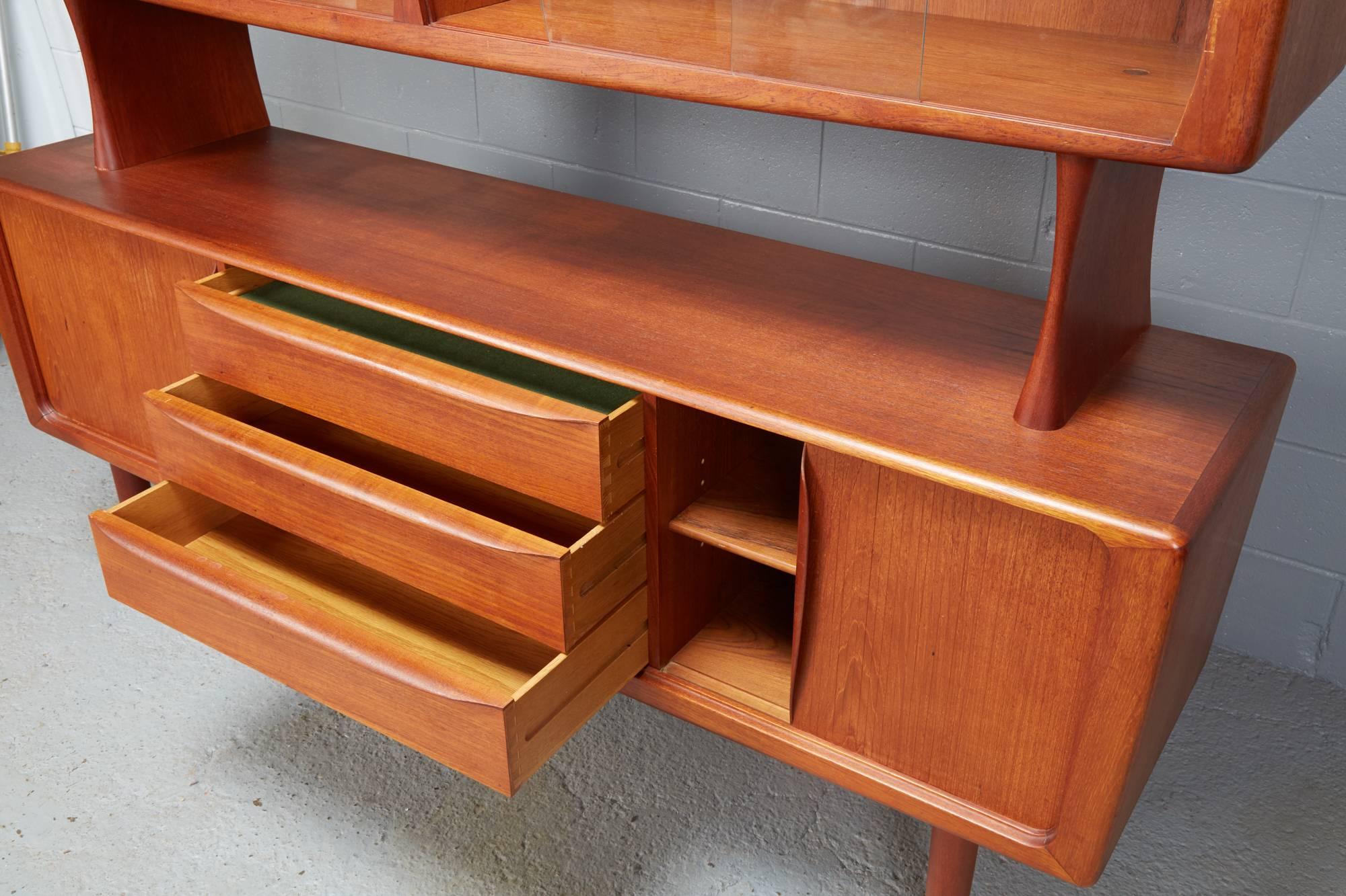 Danish Modern Teak China Cabinet Sideboard by H.P. Hansen In Excellent Condition In Belmont, MA