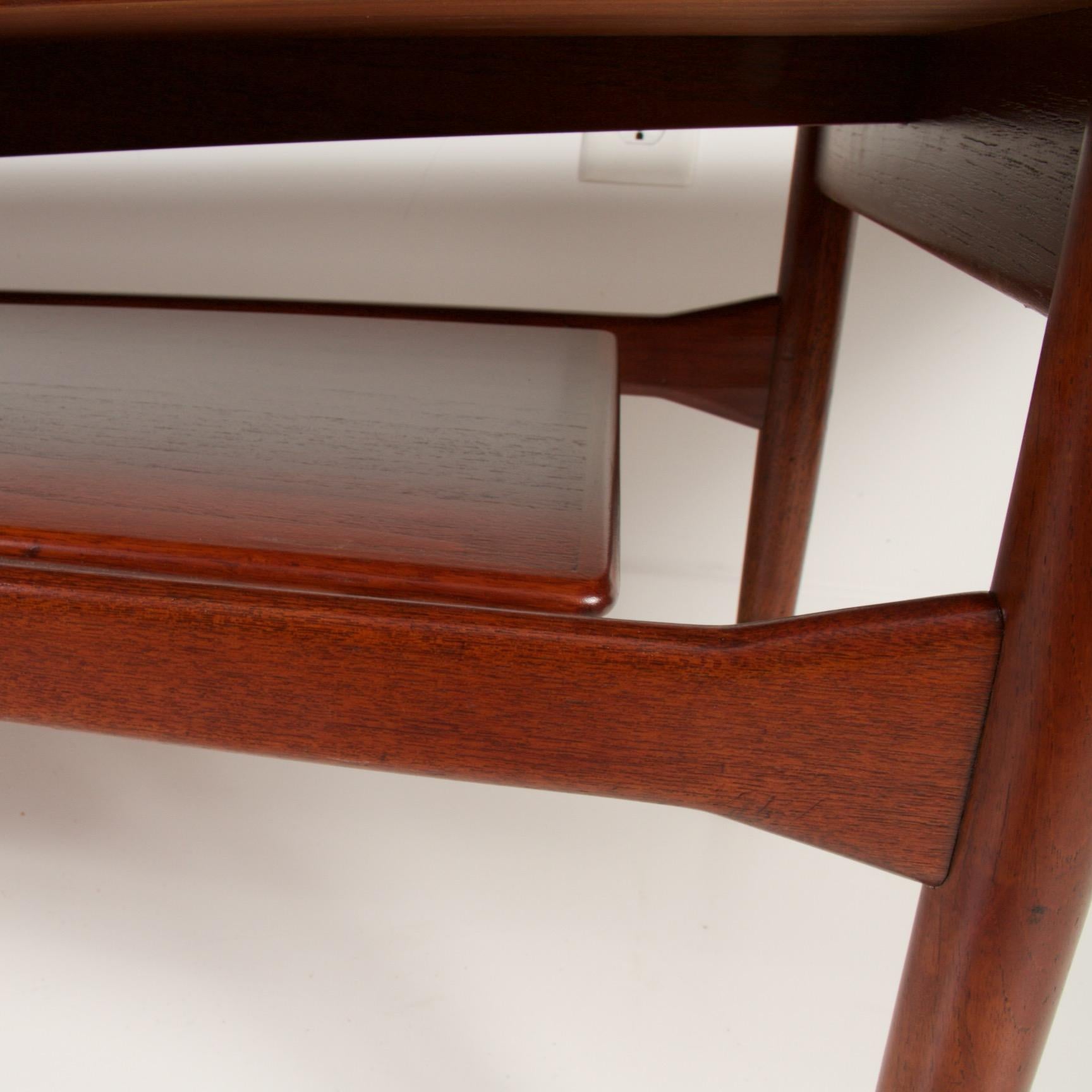 Danish Modern Teak Coffee Table by Moreddi 2