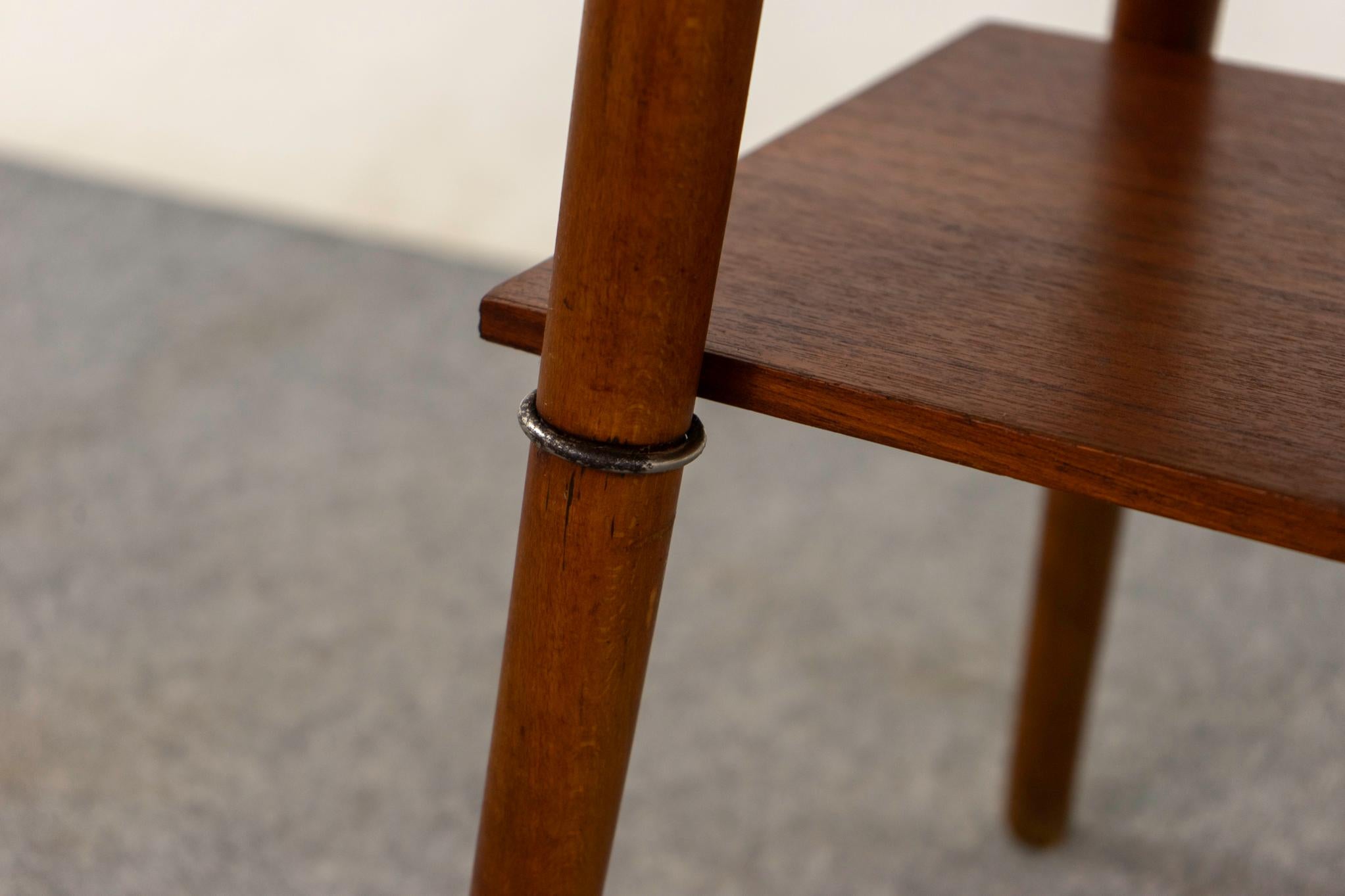 Scandinave moderne Table basse danoise en teck The Moderns en vente