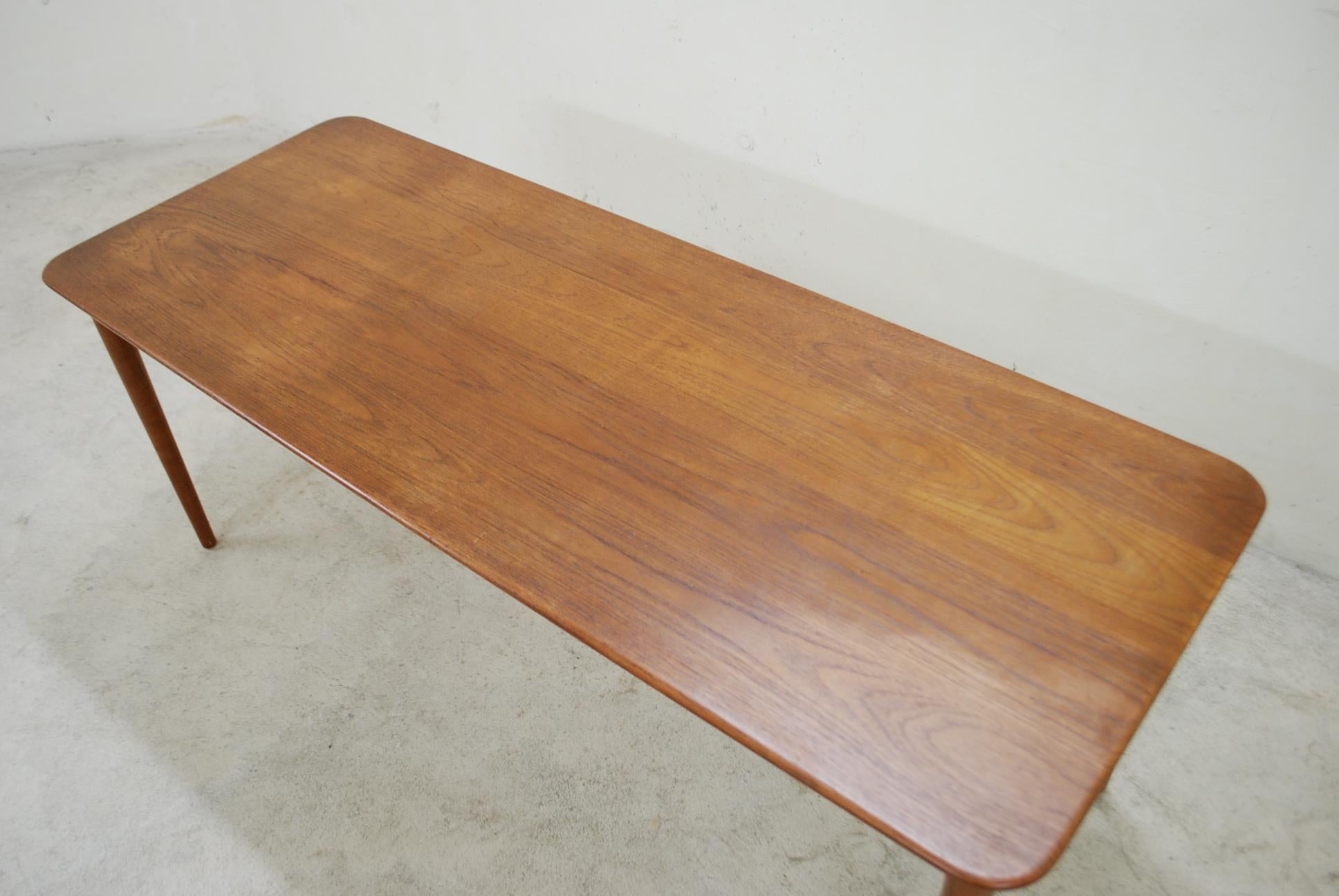 Oiled Danish Modern Teak Coffee Table Rolf Rastad and Adolf Relling for Gustav Bahus For Sale