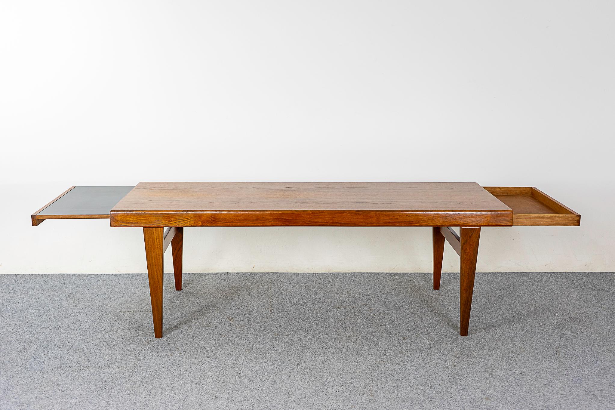 Danish Modern Teak Coffee Table with Drawer For Sale 1